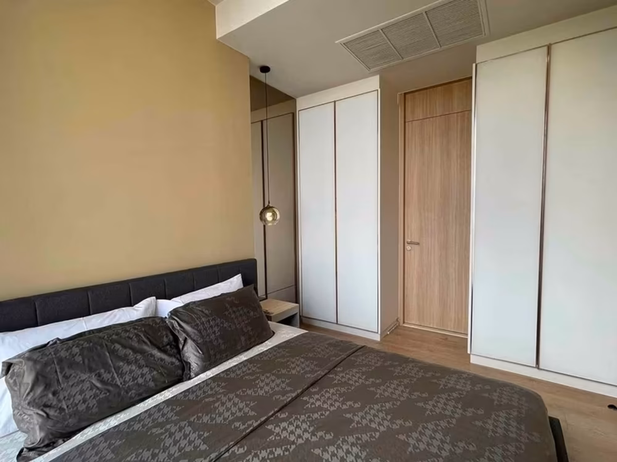 Condo for Sale at Noble BE19 Sukhumvit - Image 5