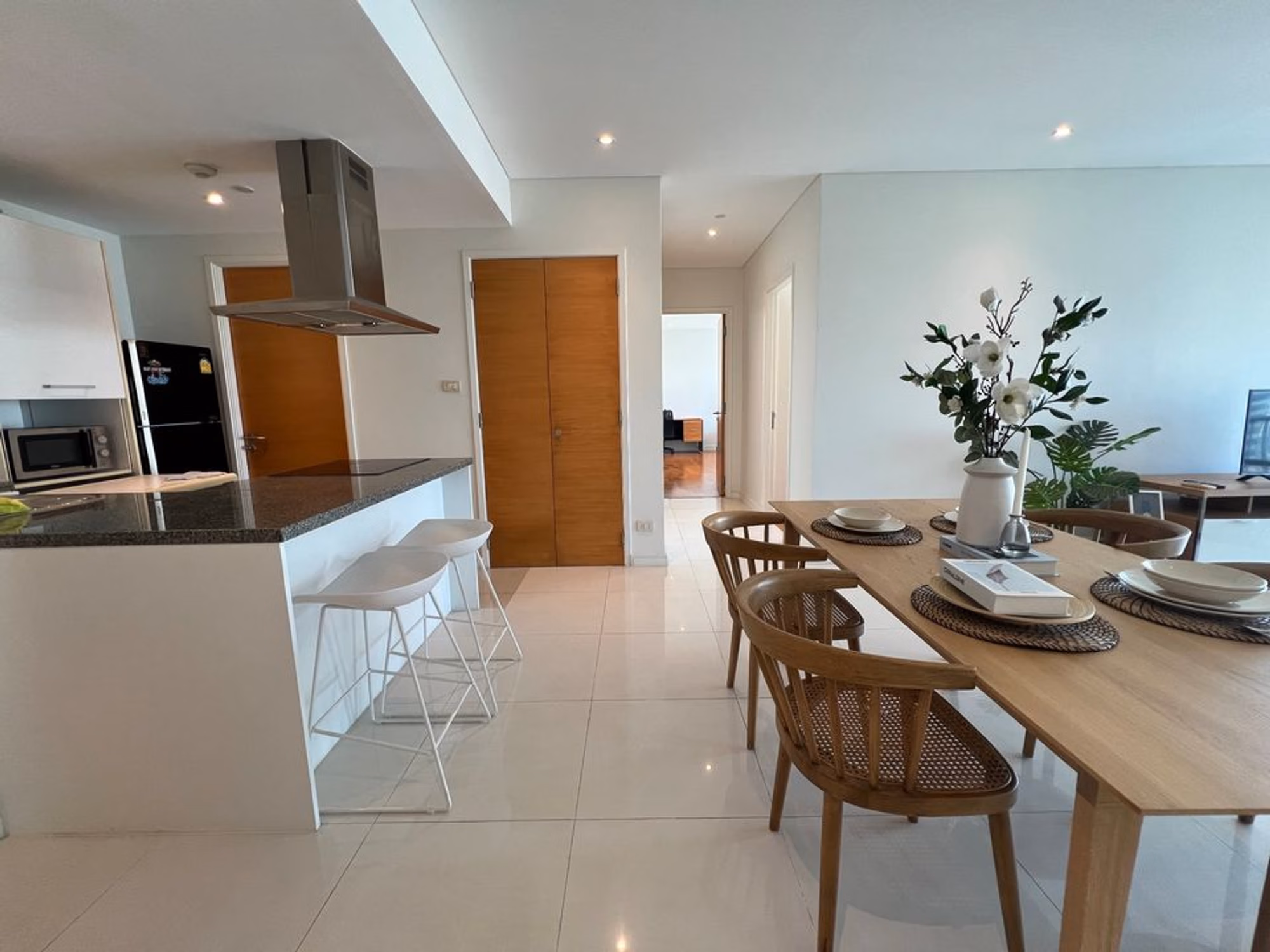 2 Bedroom Condo for Rent at Fullerton Sukhumvit - Image 16
