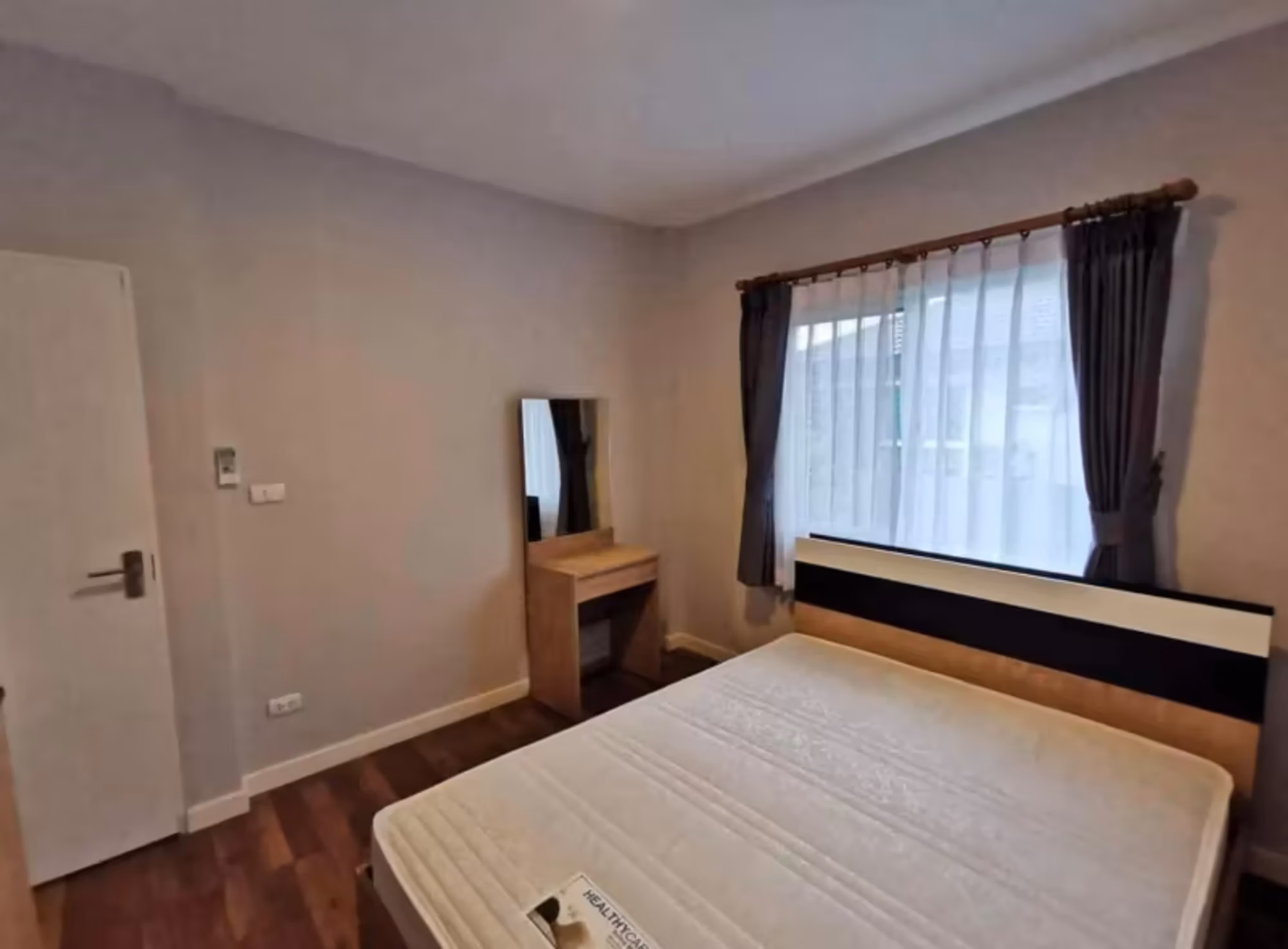 3 Bedroom House - Image 10