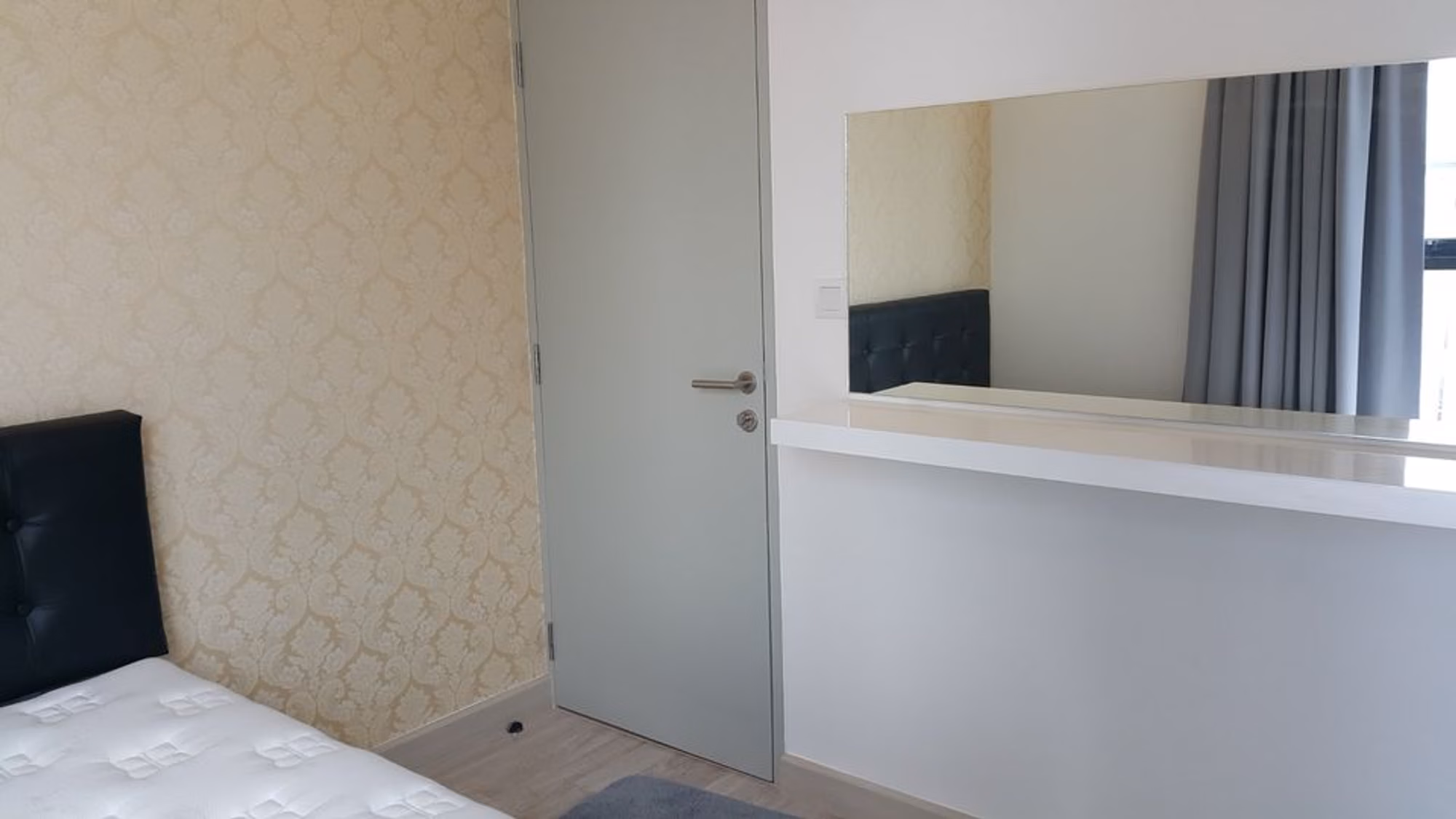  - Image 8