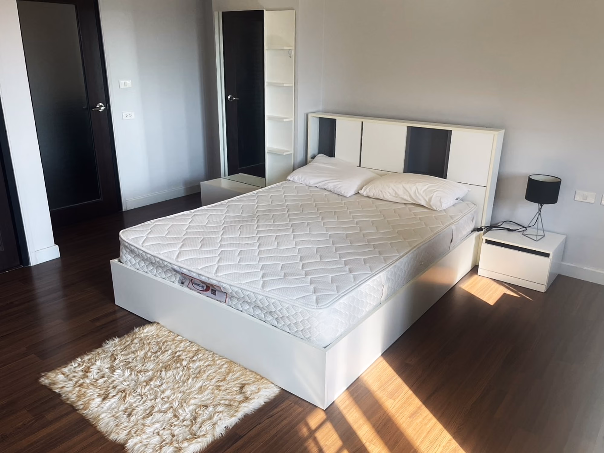 1 Bed Condo for Sale in Mueang Chiang Mai - Image 2