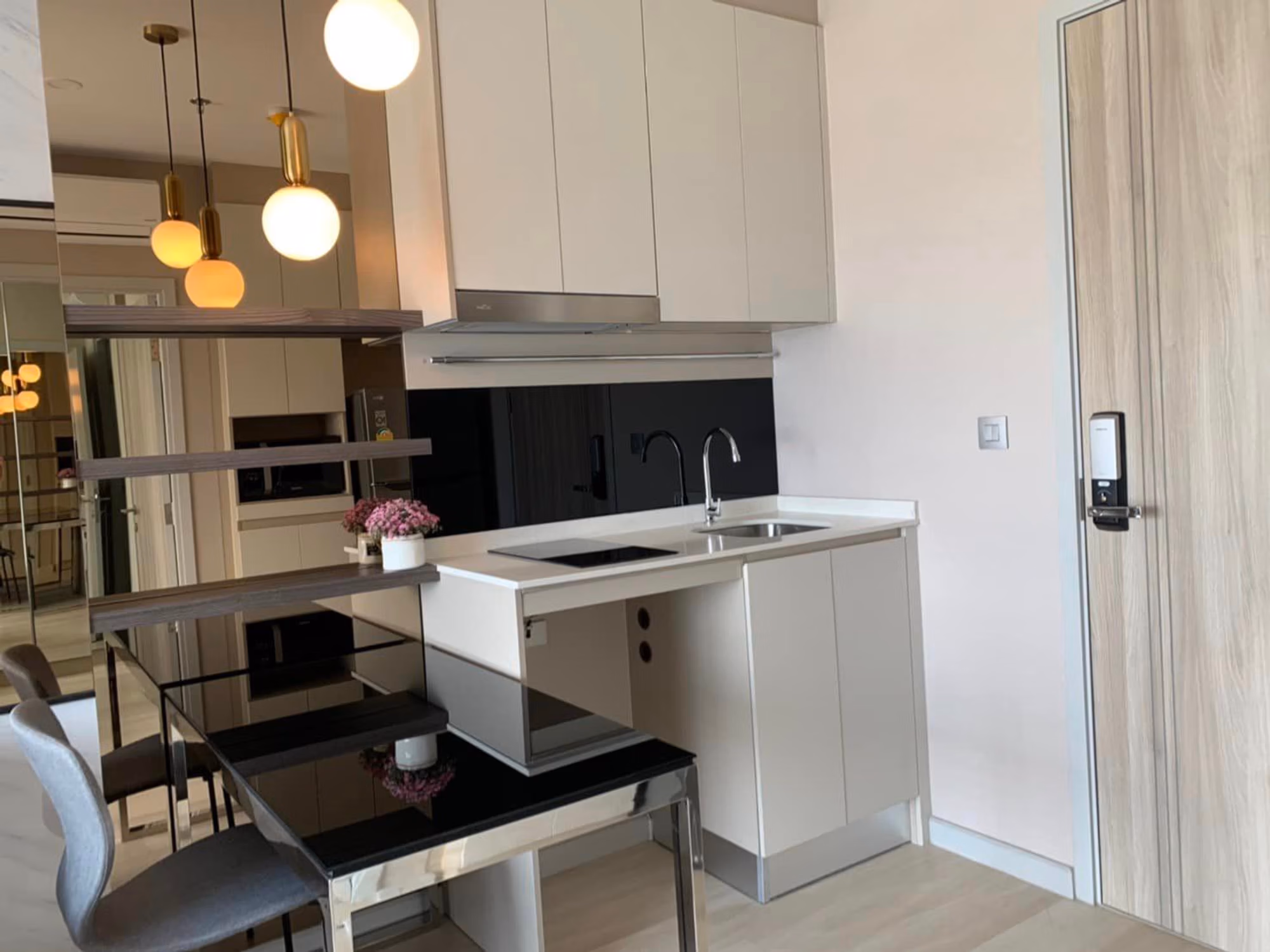 1 Bed Condo for Rent and Sale  Near Chong Nonsi BTS - Image 6