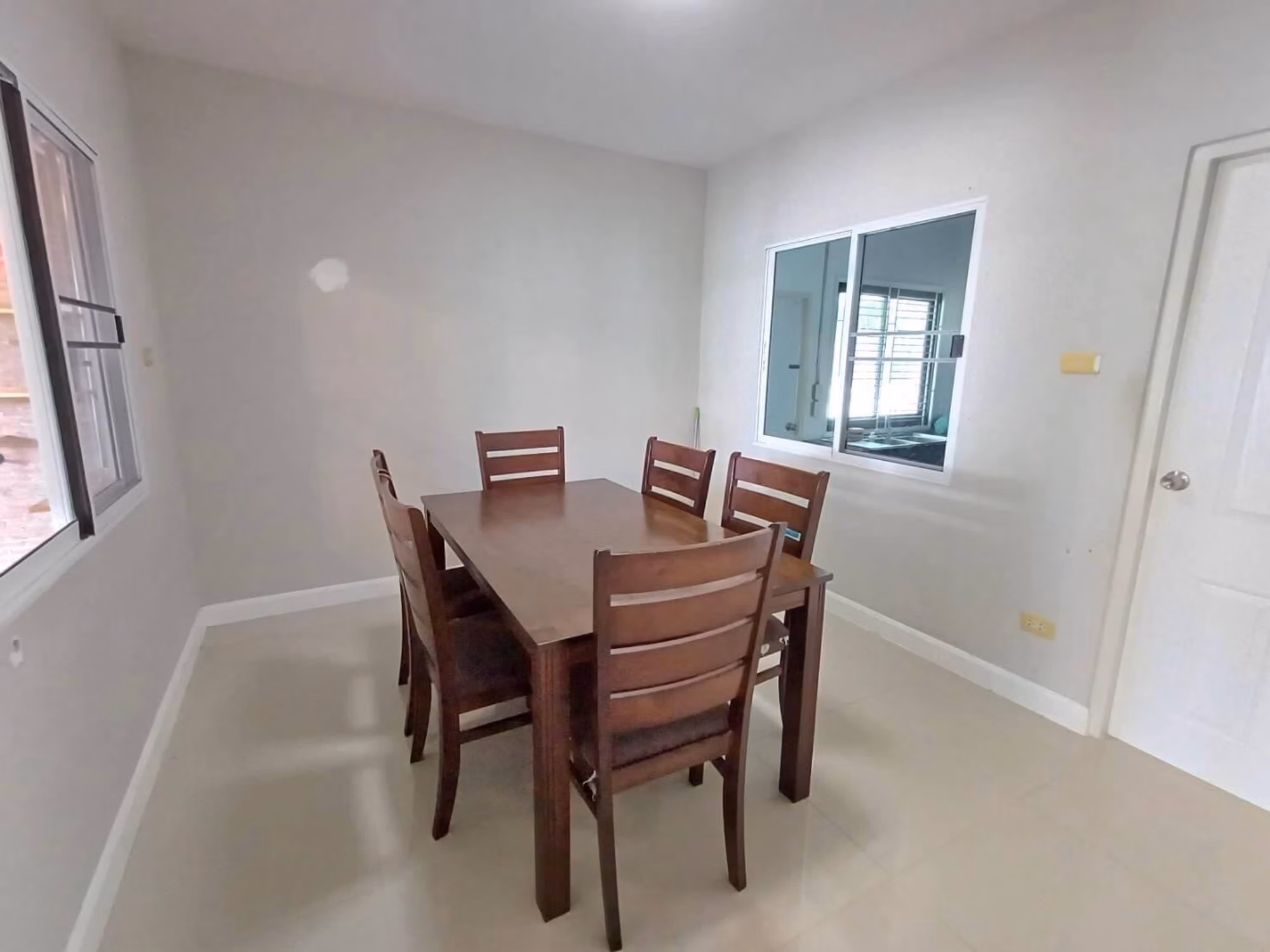 3 ห้องนอน บ้าน สำหรับ จำหน่าย ใน Hang Dong - Image 3