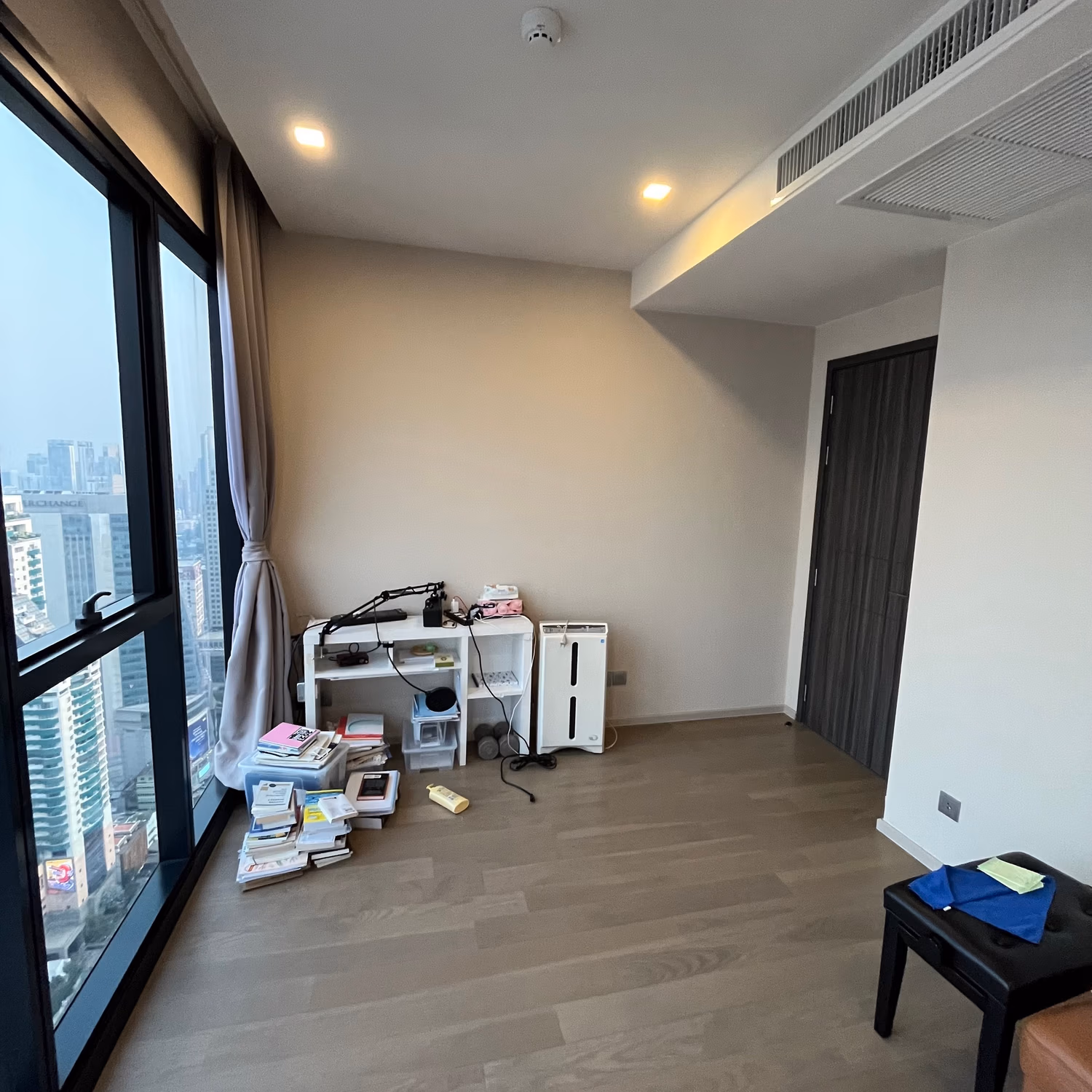 Condo for Sale at Ashton Asoke - Image 2