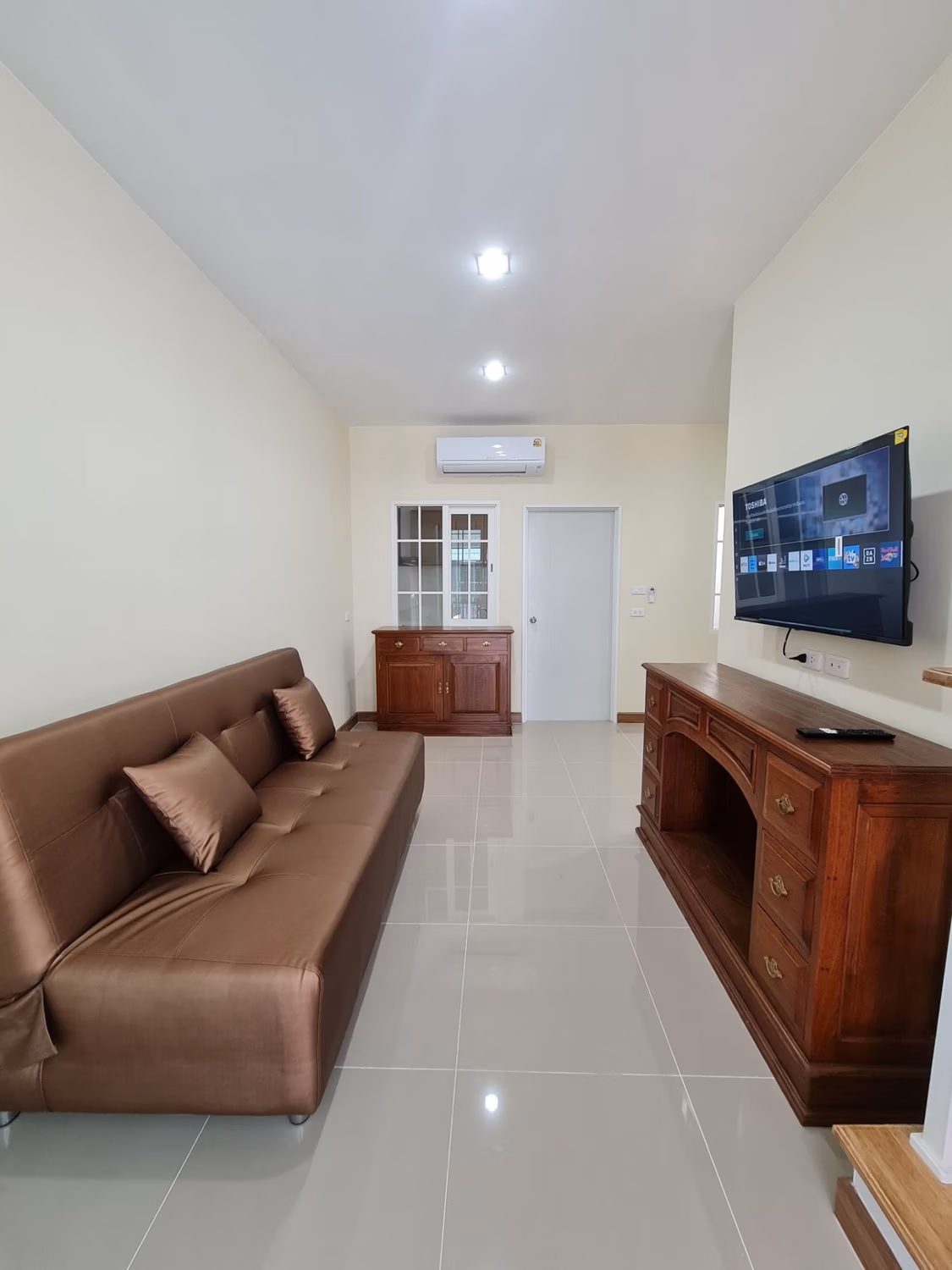 2 Bed Townhouse for Rent in Mueang Chiang Mai - Image 4