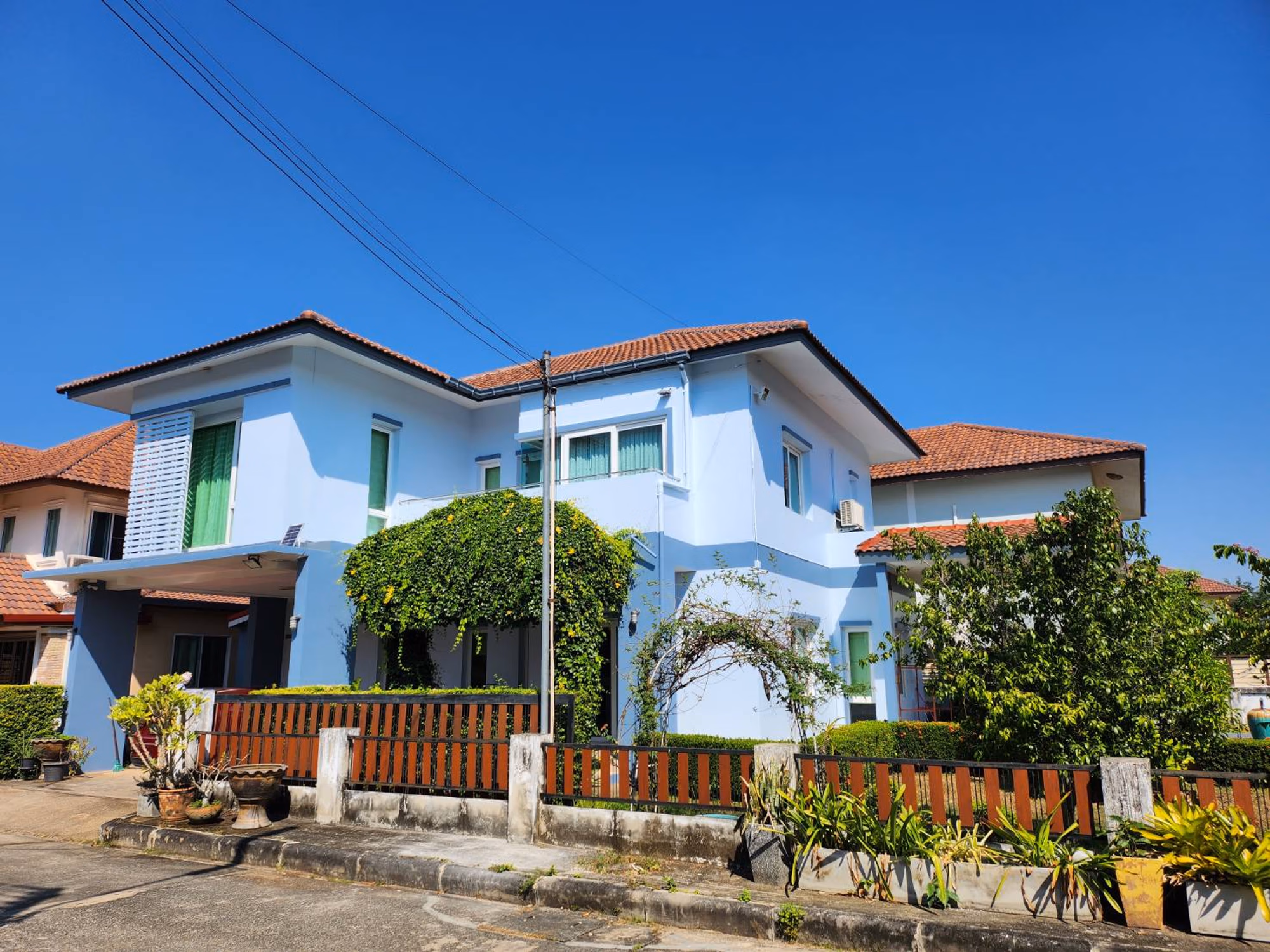 Detached House - Image 1