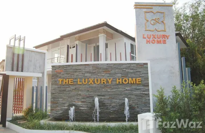 3 Bedroom House - Image 19