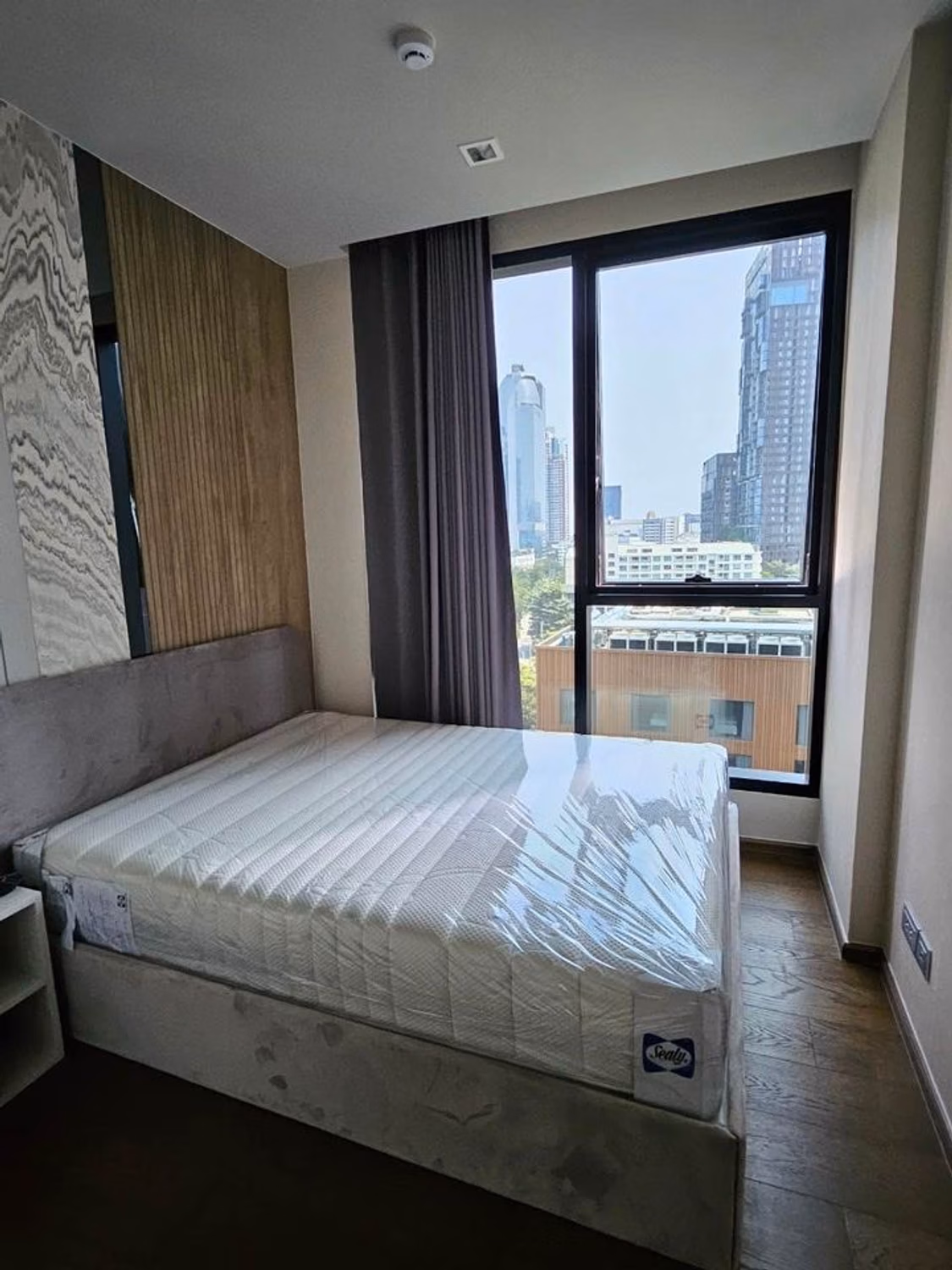 2 Bed Condo for Rent in Khlong Toei - Image 6