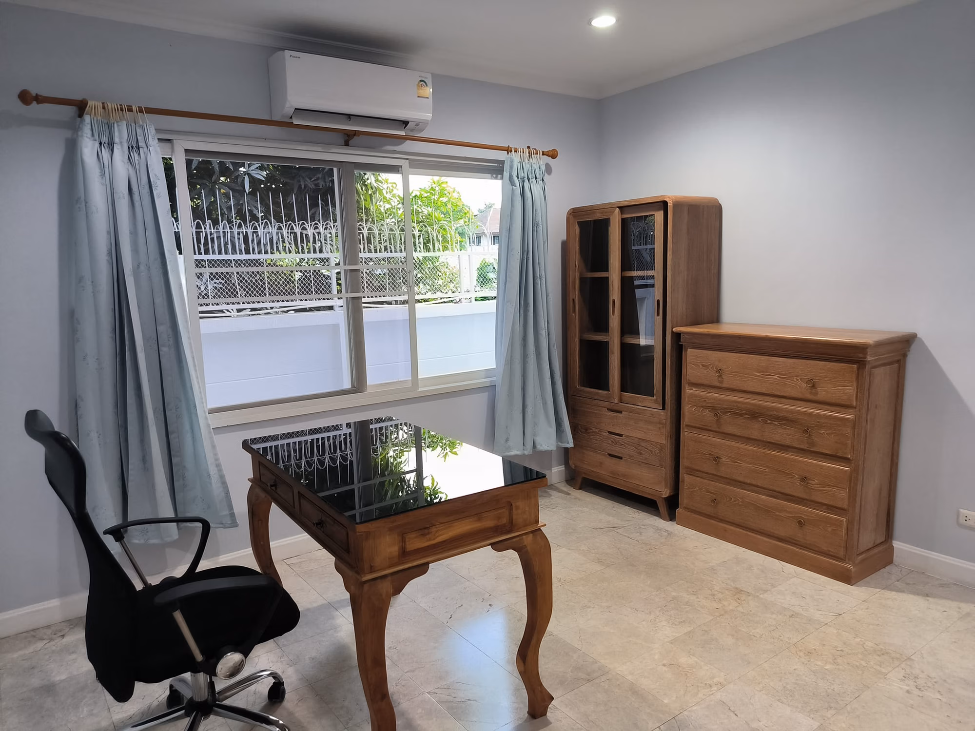 3 Bed House for Rent in Mueang Chiang Mai - Image 3