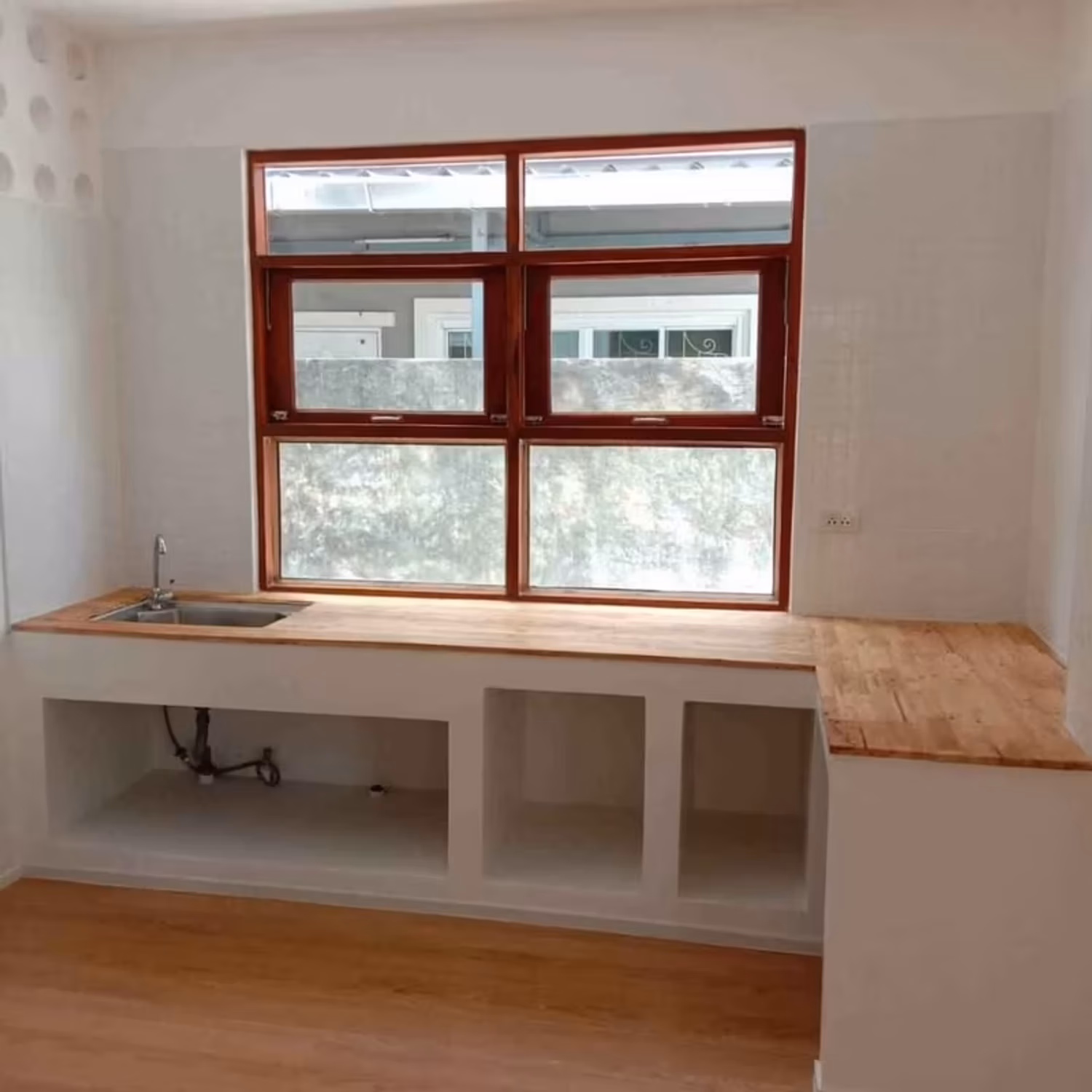3 Bedroom House - Image 3