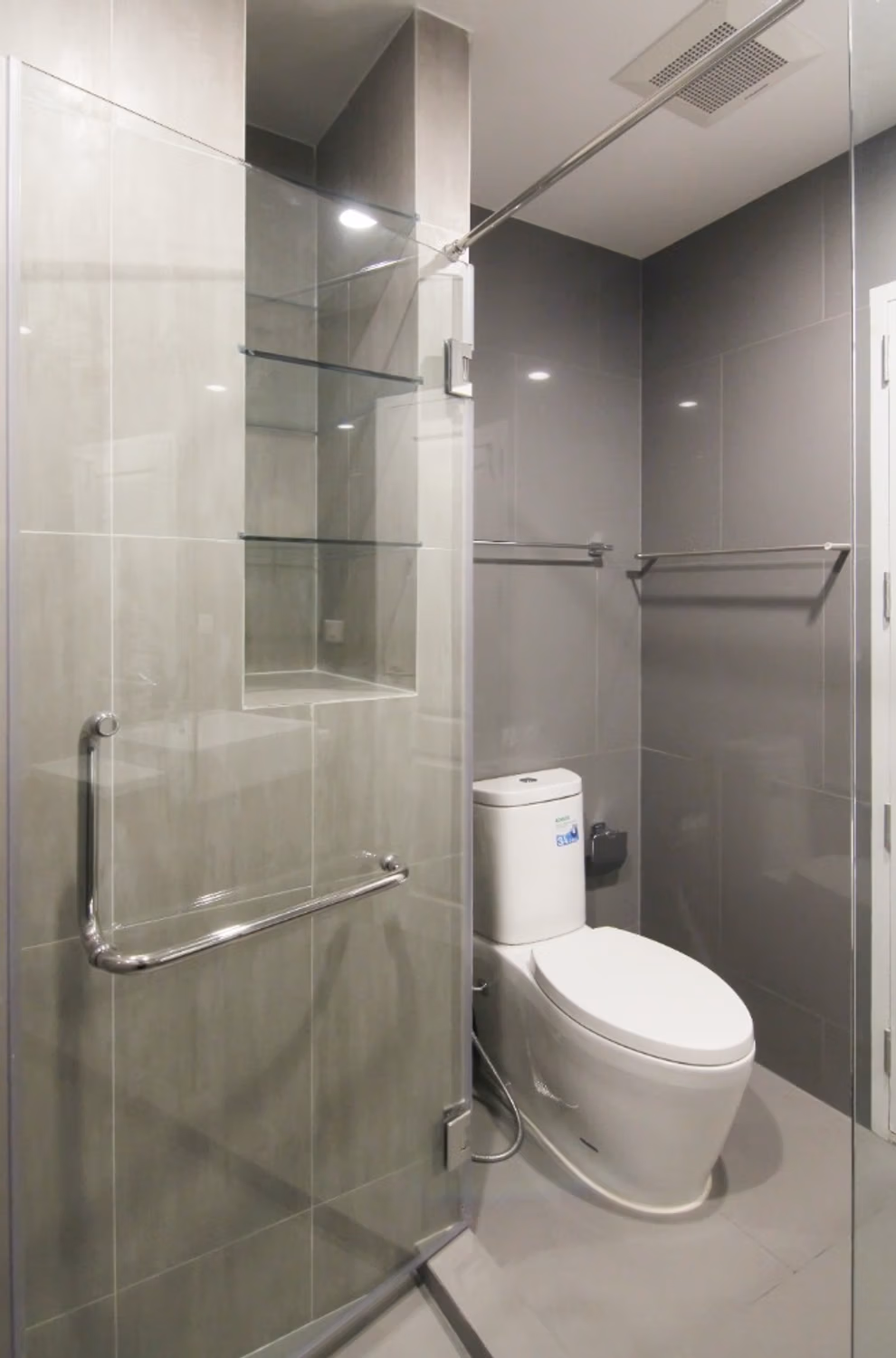 null ห้องนอน Condo สำหรับ จำหน่าย ใกล้ Surasak BTS - Image 9