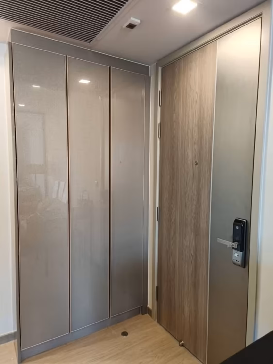 Condo - Image 4