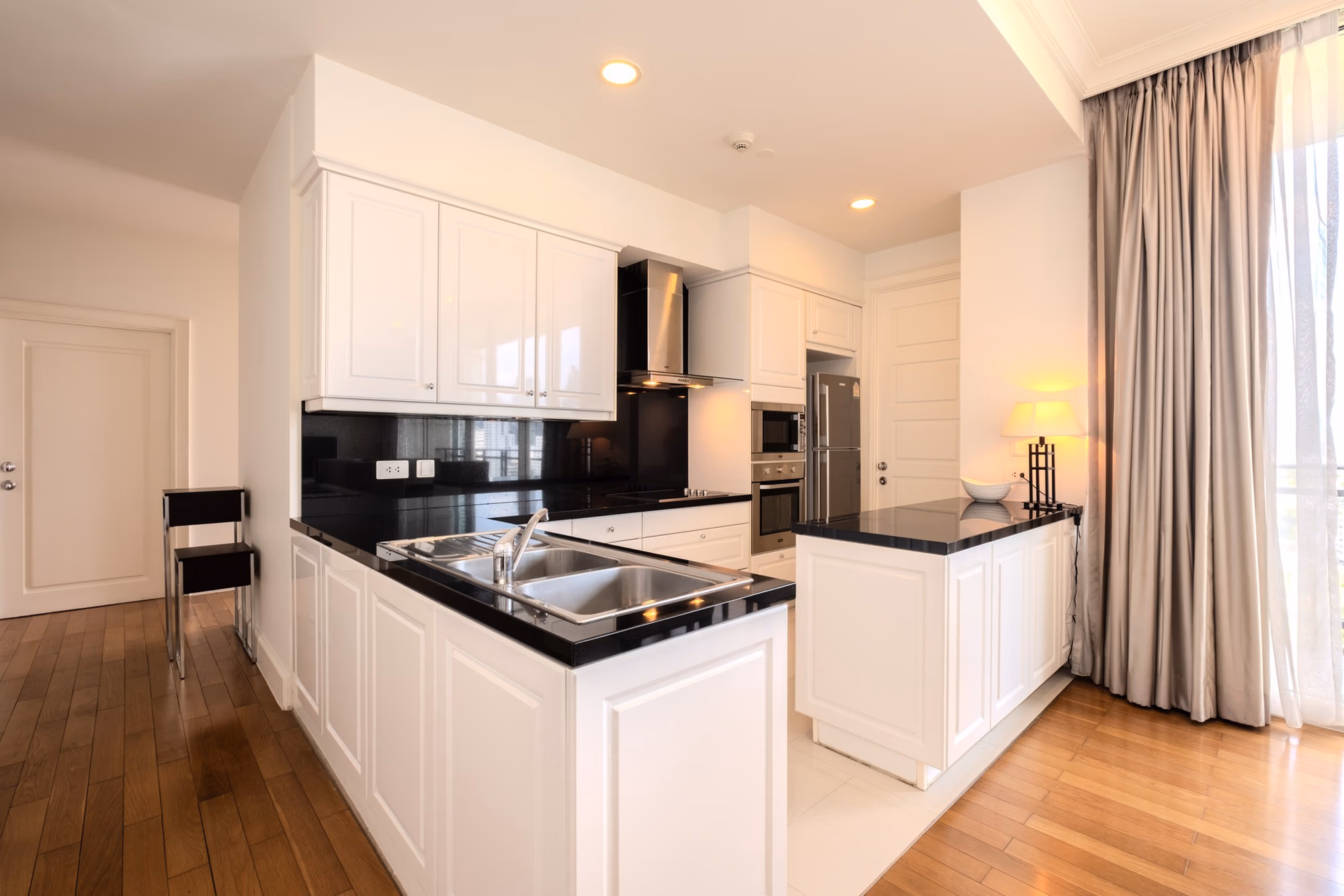 Condo - Image 16