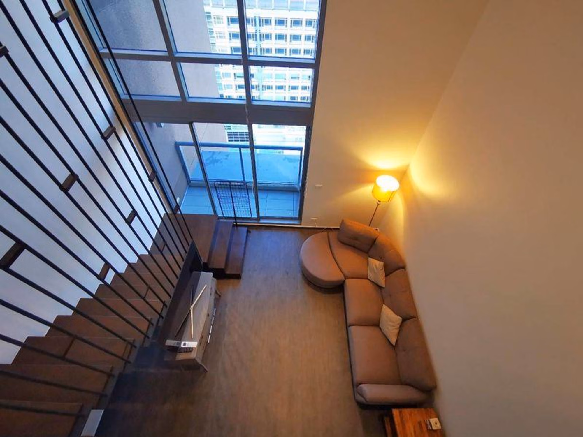 2 Bed Condo for Rent in Watthana - Image 2