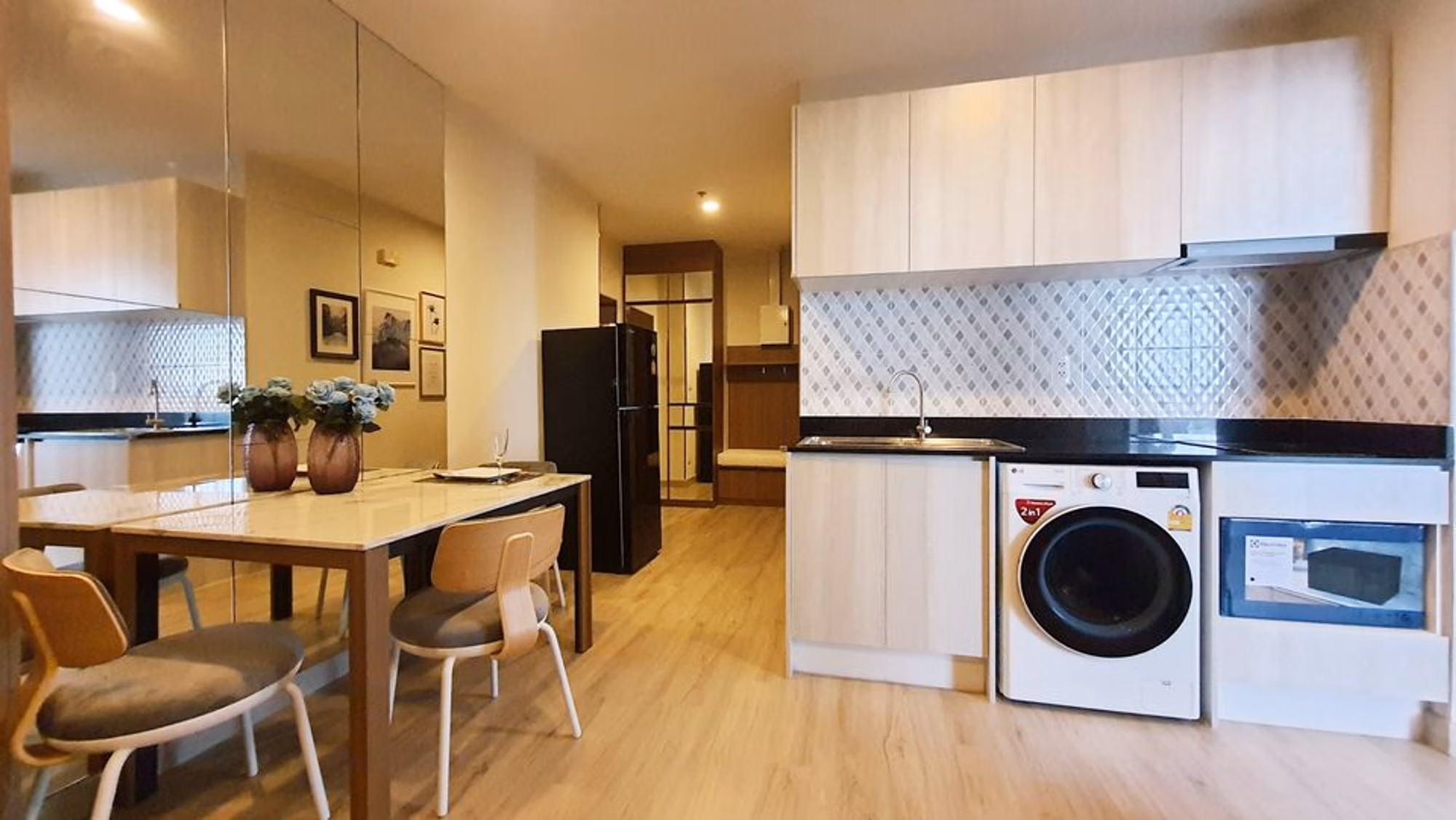 Condo for Rent at Vista Garden - Image 15