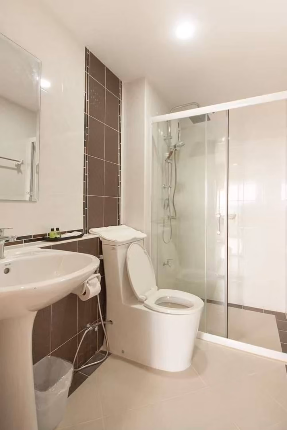 undefined Bed Condo for Rent in Mueang Chiang Mai - Image 5