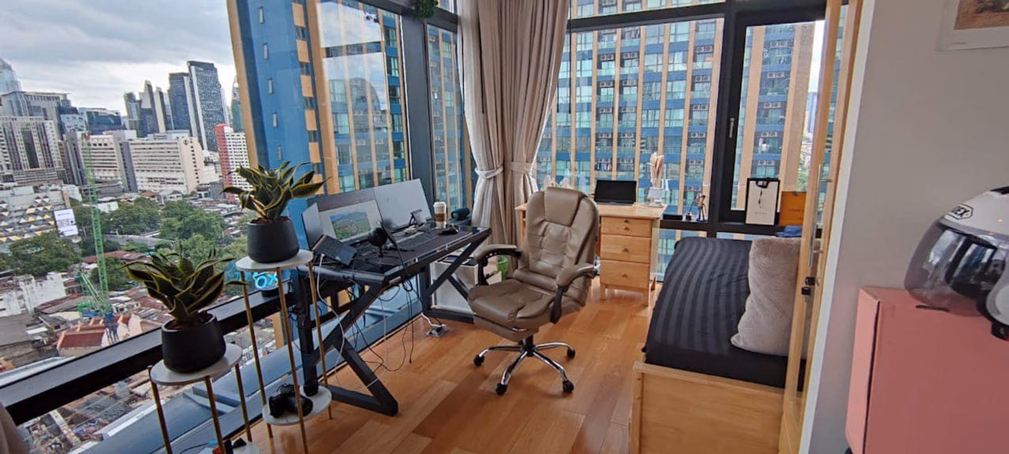 Condo - Image 3