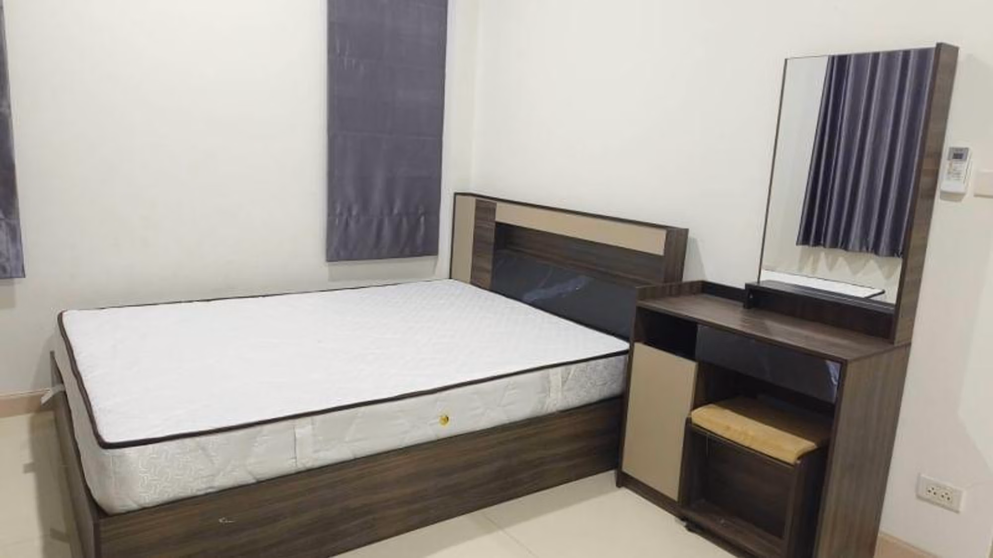 4 Bed House for Rent in Mueang Chiang Mai - Image 6