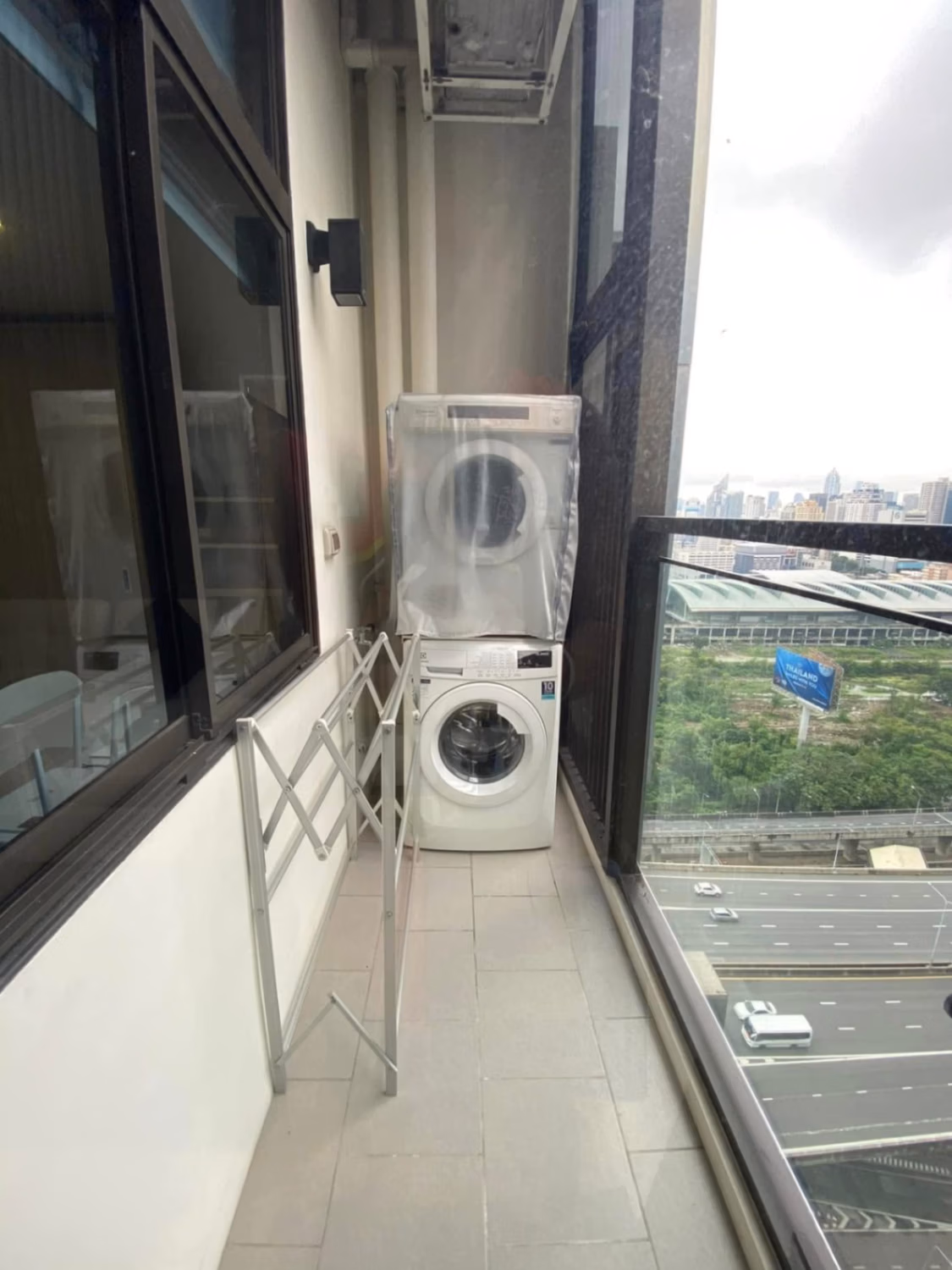 1 Bed Condo for Sale in Ratchathewi - Image 13