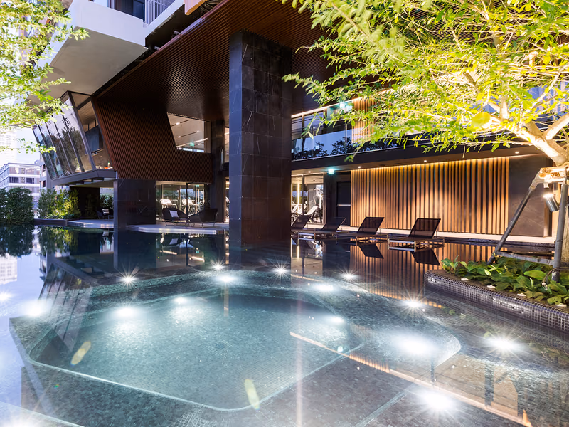 The Room Sukhumvit 38