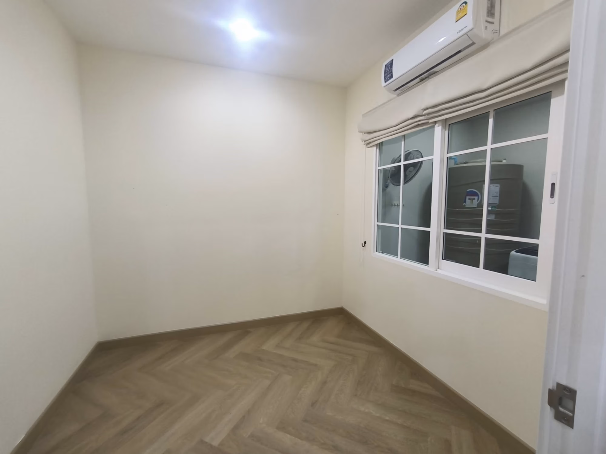 4 Bed Townhouse for Rent in Mueang Chiang Mai - Image 11
