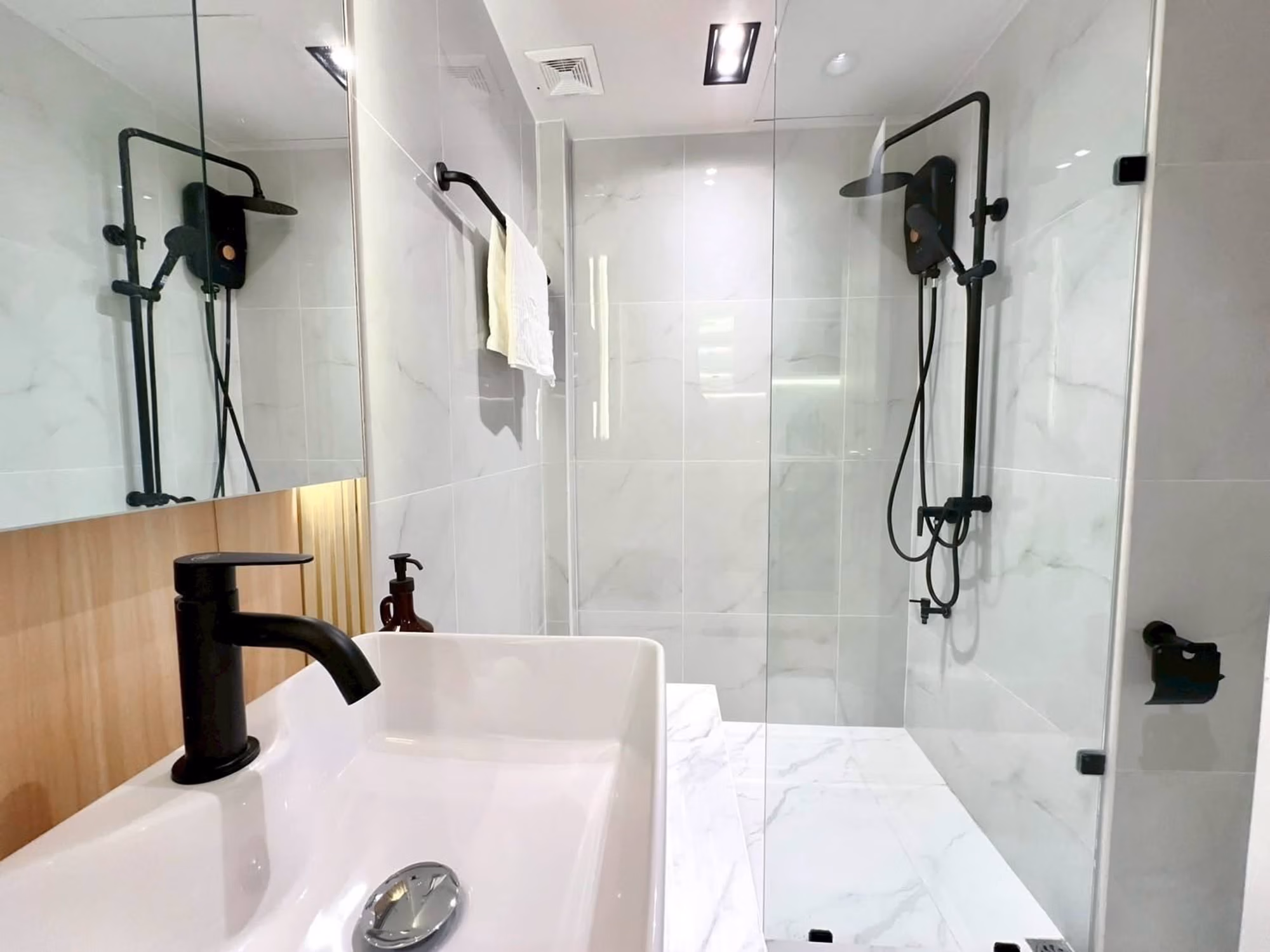 1 Bed Condo for Sale in Mueang Chiang Mai - Image 11