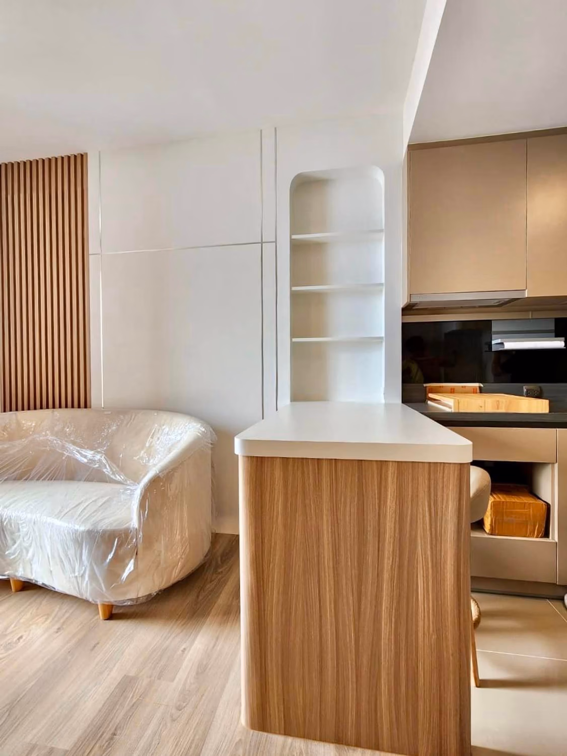 1 Bed Condo for Rent in Khlong Toei - Image 2