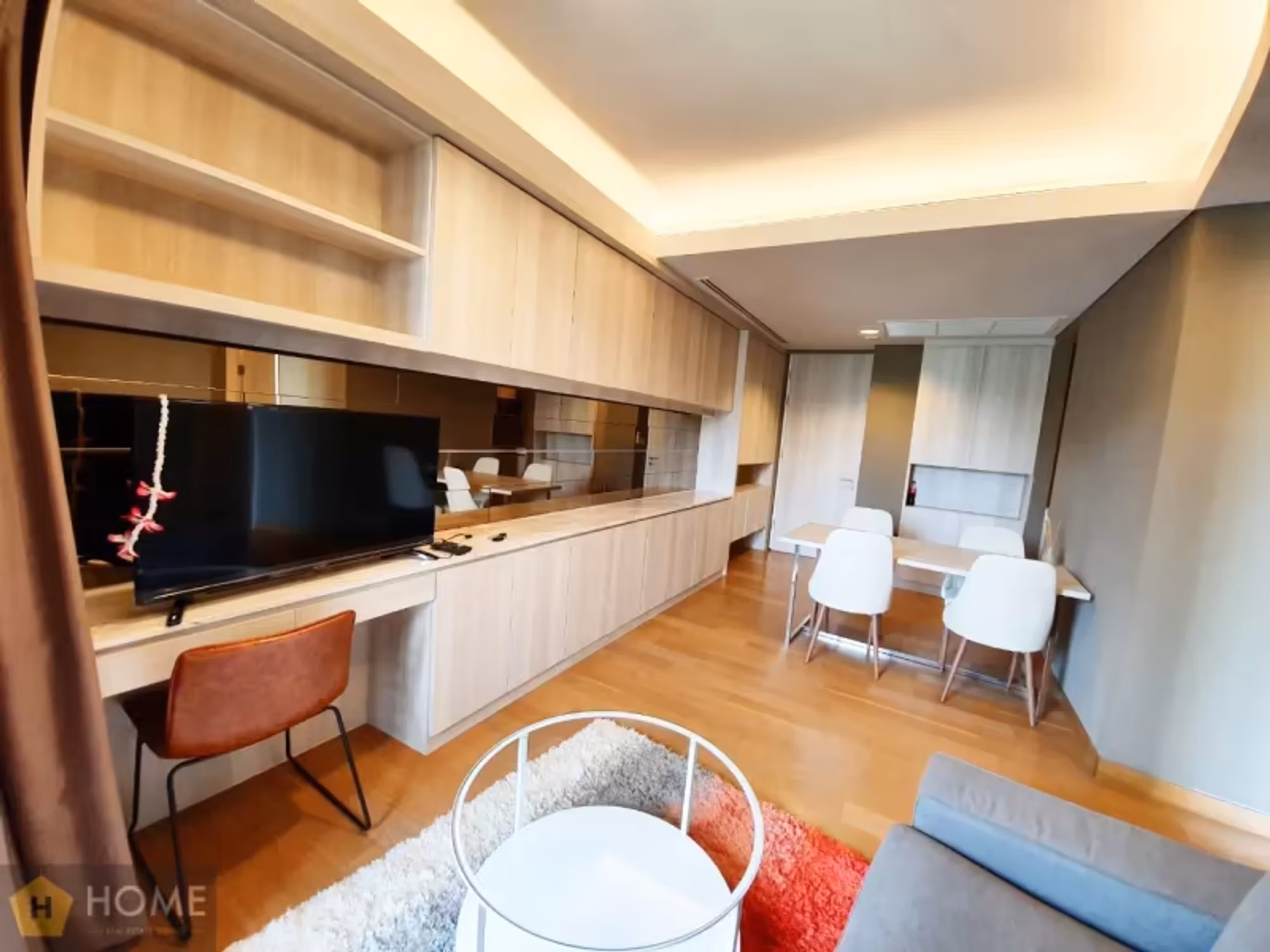 2 Bedroom Condo for Rent at The Lumpini 24 - Image 6