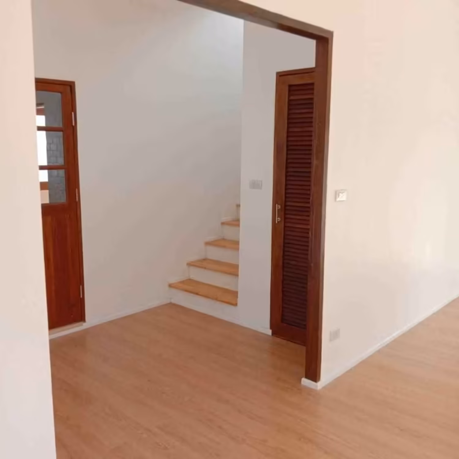 3 Bedroom House - Image 7