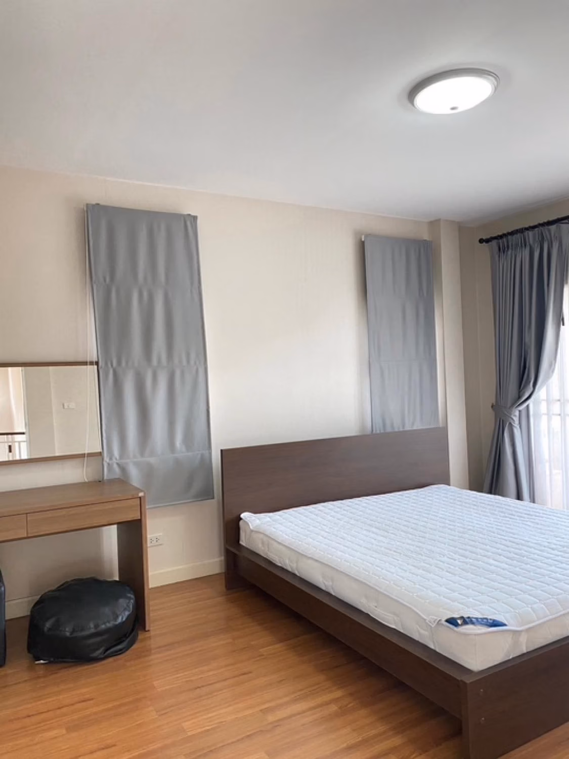 3 Bed House for Rent in Bang Phli - Image 9