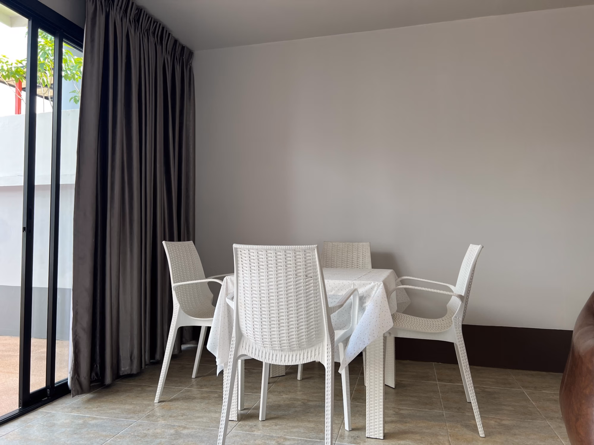 5 Bed House for Sale in Hang Dong - Image 11