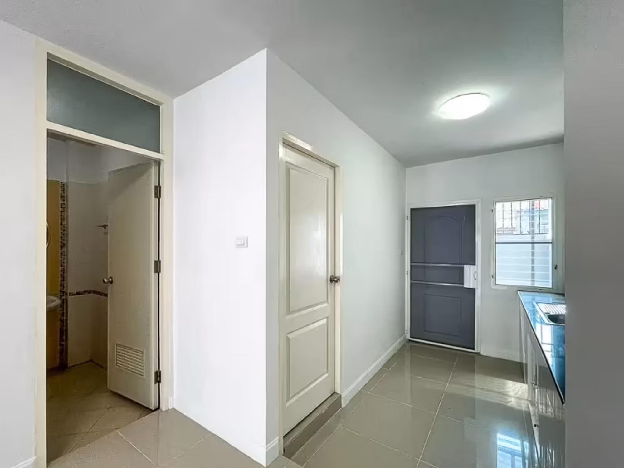 3 Bedroom House - Image 4