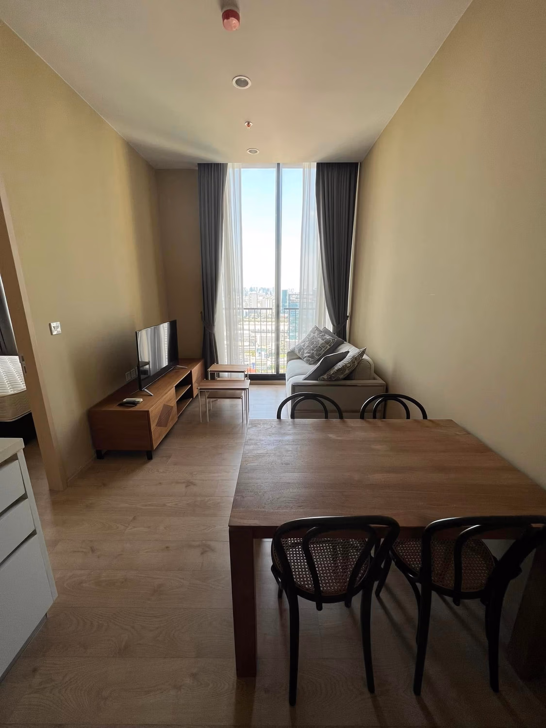 Condo for Rent at Noble BE19 Sukhumvit - Image 2