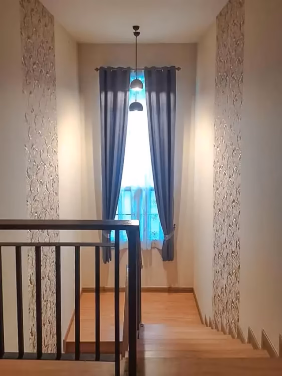 4 Bedroom House - Image 10
