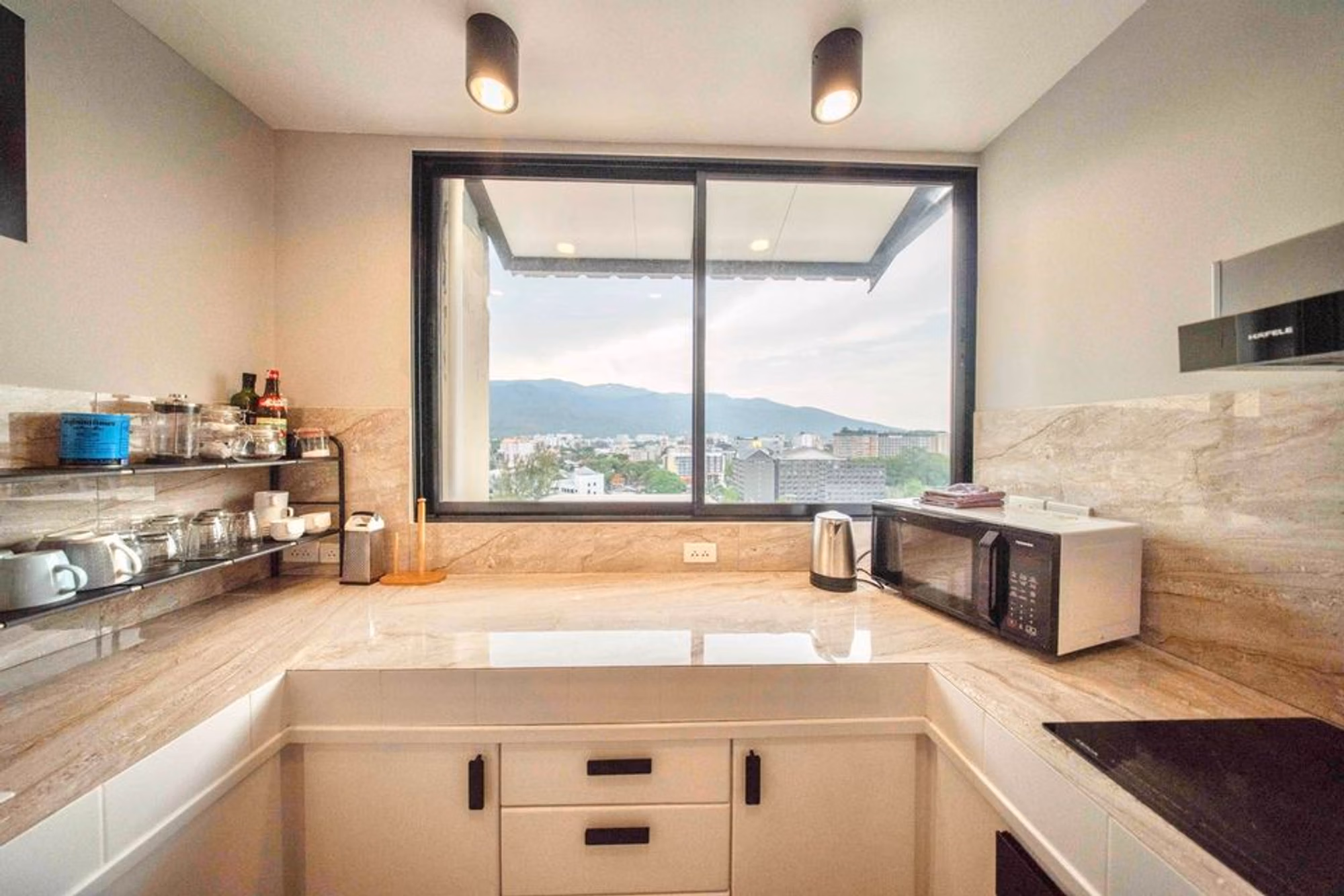 2 Bed Condo for Rent and Sale in Mueang Chiang Mai - Image 12