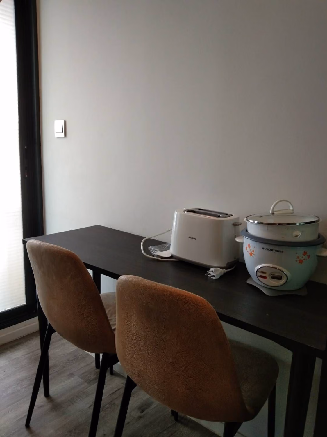 Condo for Rent at Brown Condo HuaiKwang - Image 3