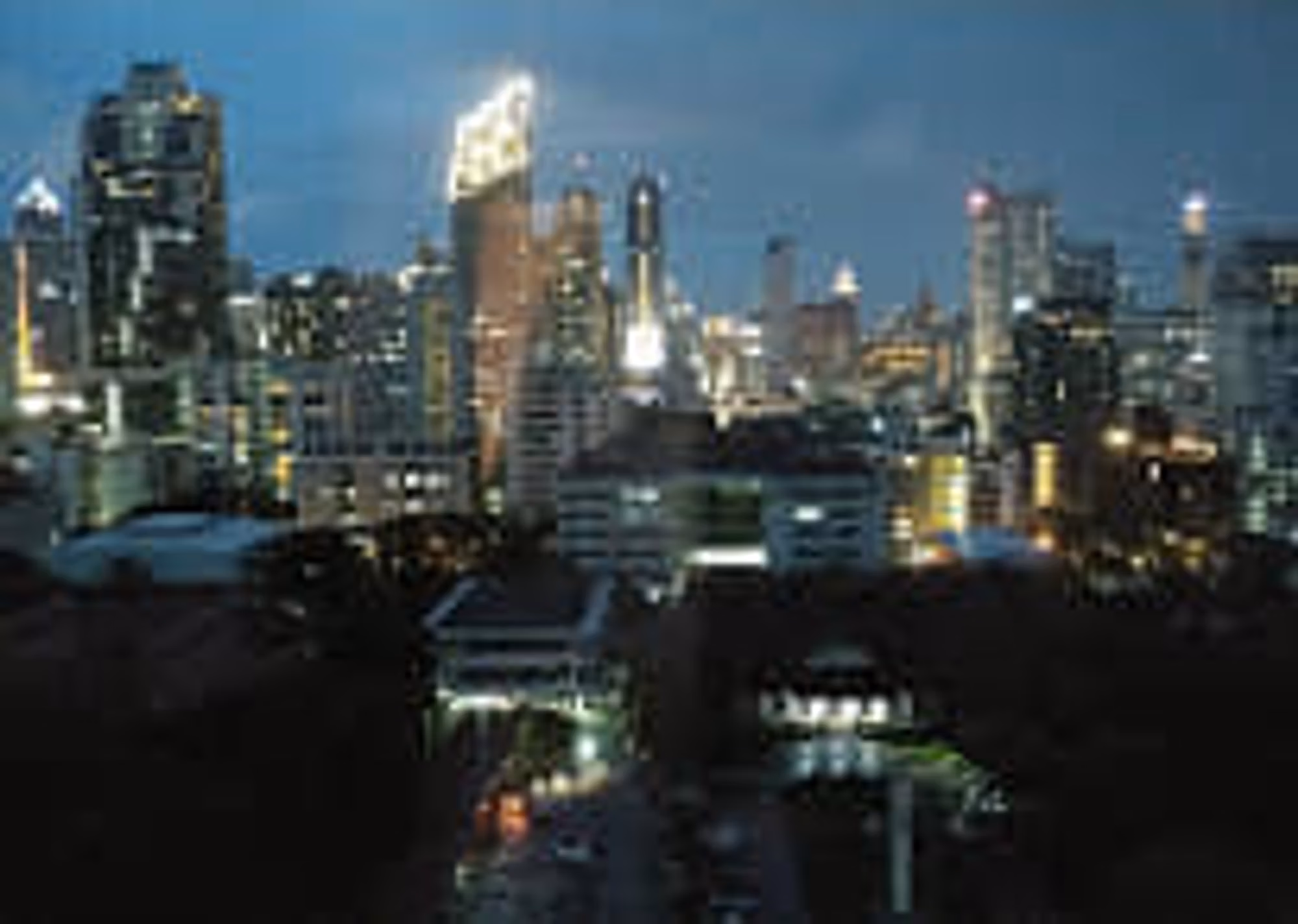 The Room Sukhumvit 21 - Image 5