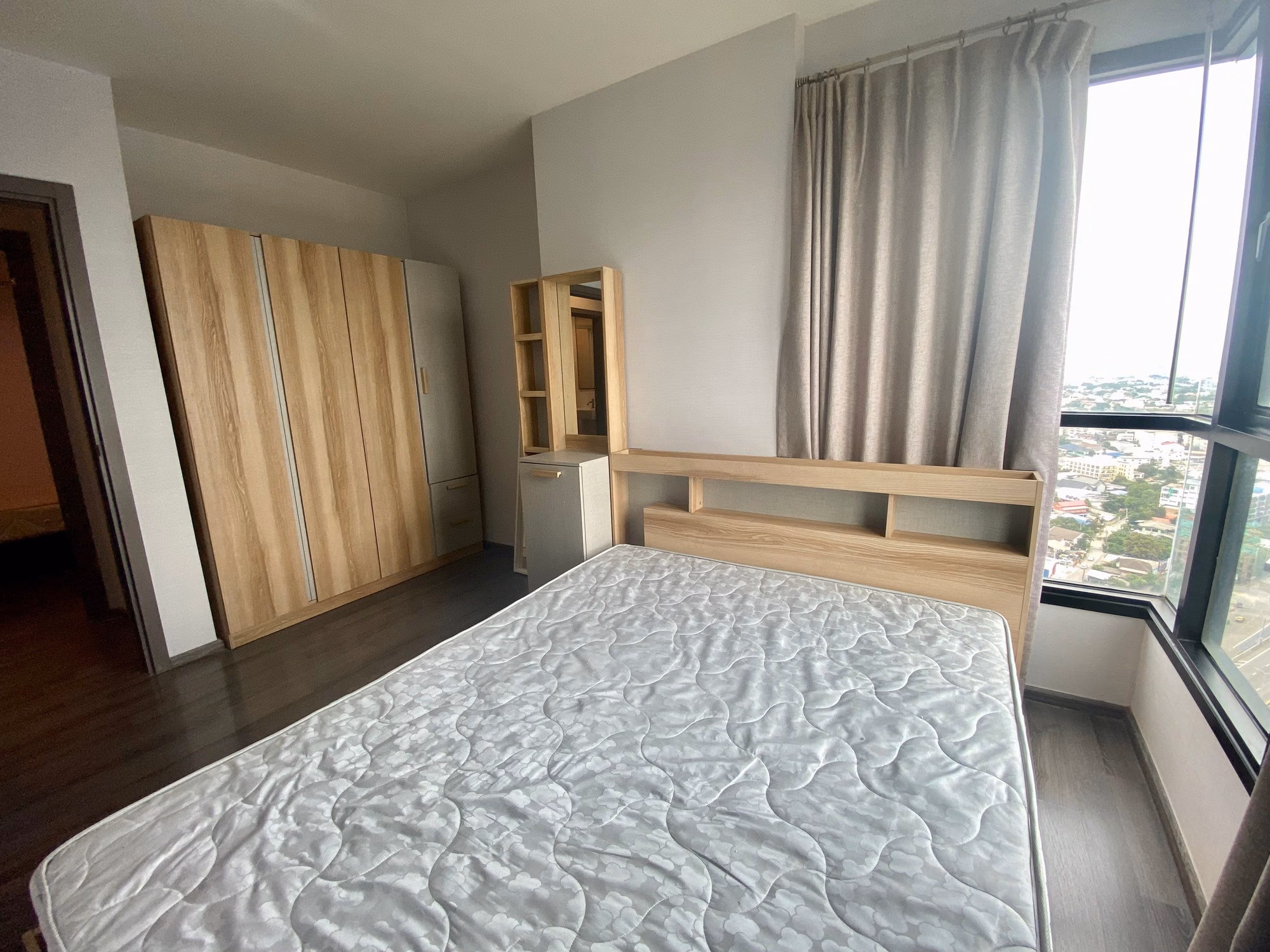 2 Bed Condo for Sale in Watthana - Image 9