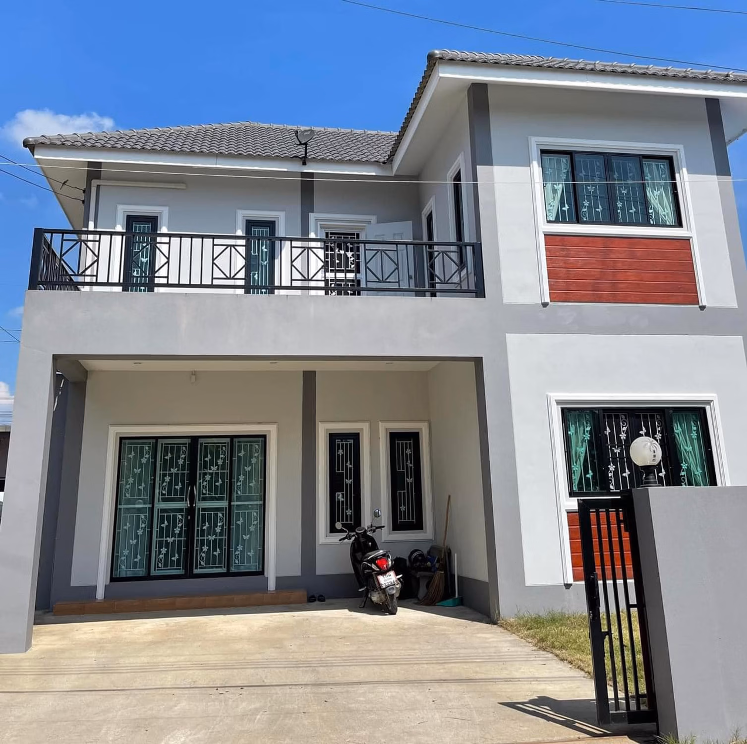 Detached House - Image 18