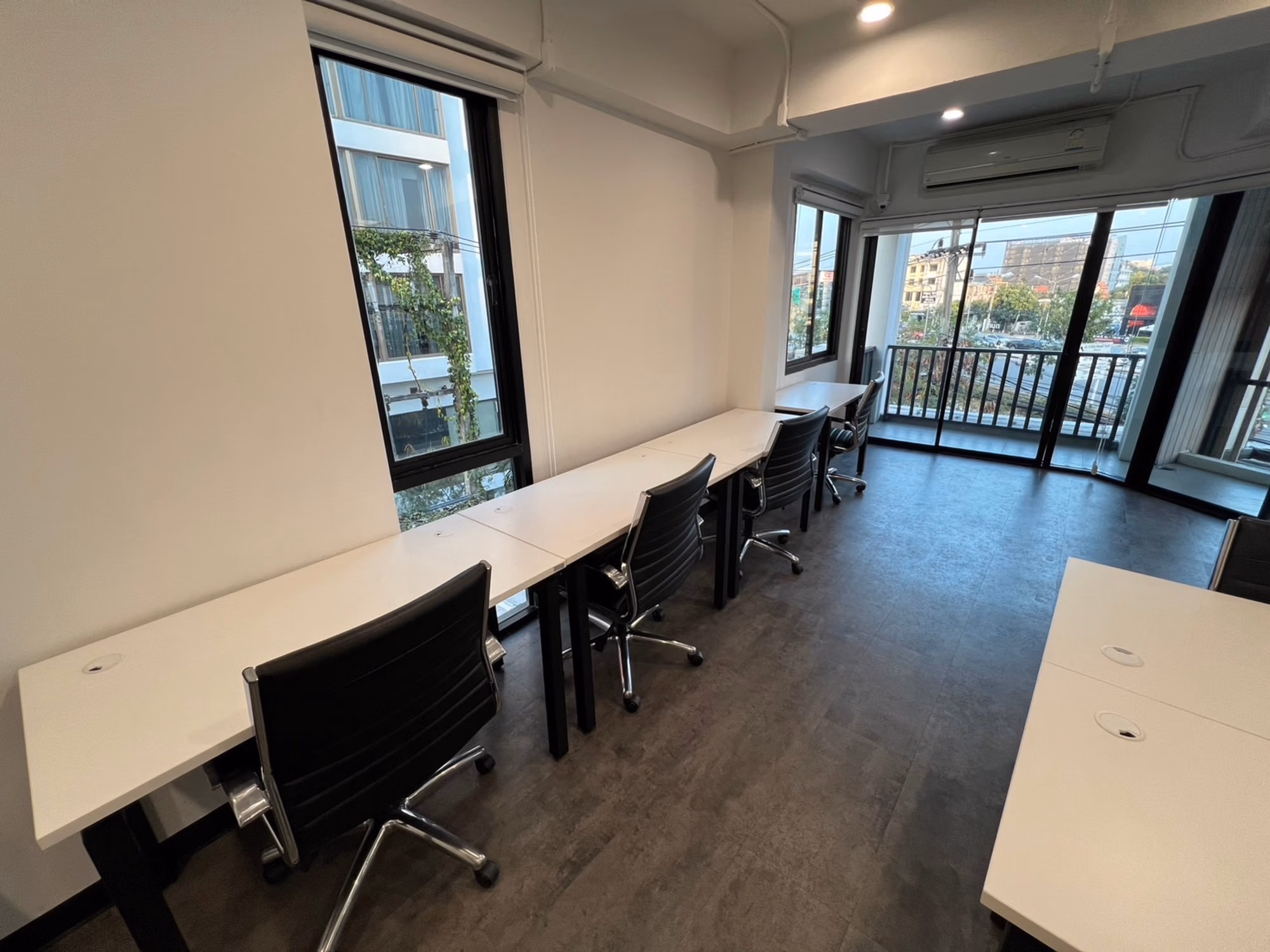 undefined Bed Commercial for Rent in Mueang Chiang Mai - Image 7
