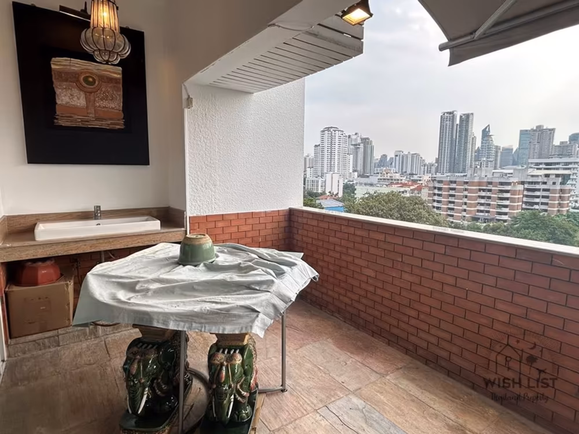 Condo for Sale at Kiarti Thanee City Mansion - Image 9