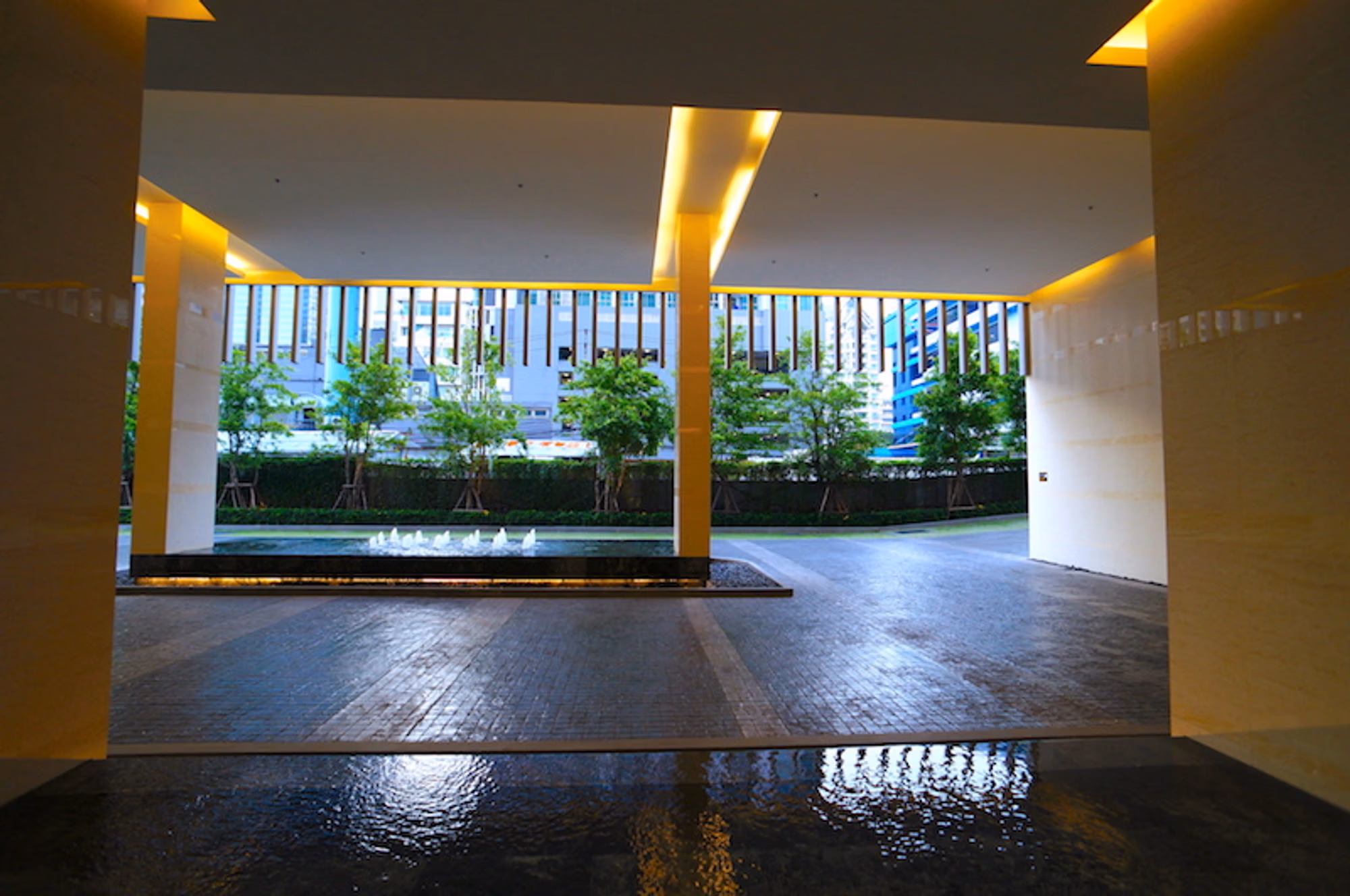 Condo for Rent at Nara 9 - Image 16