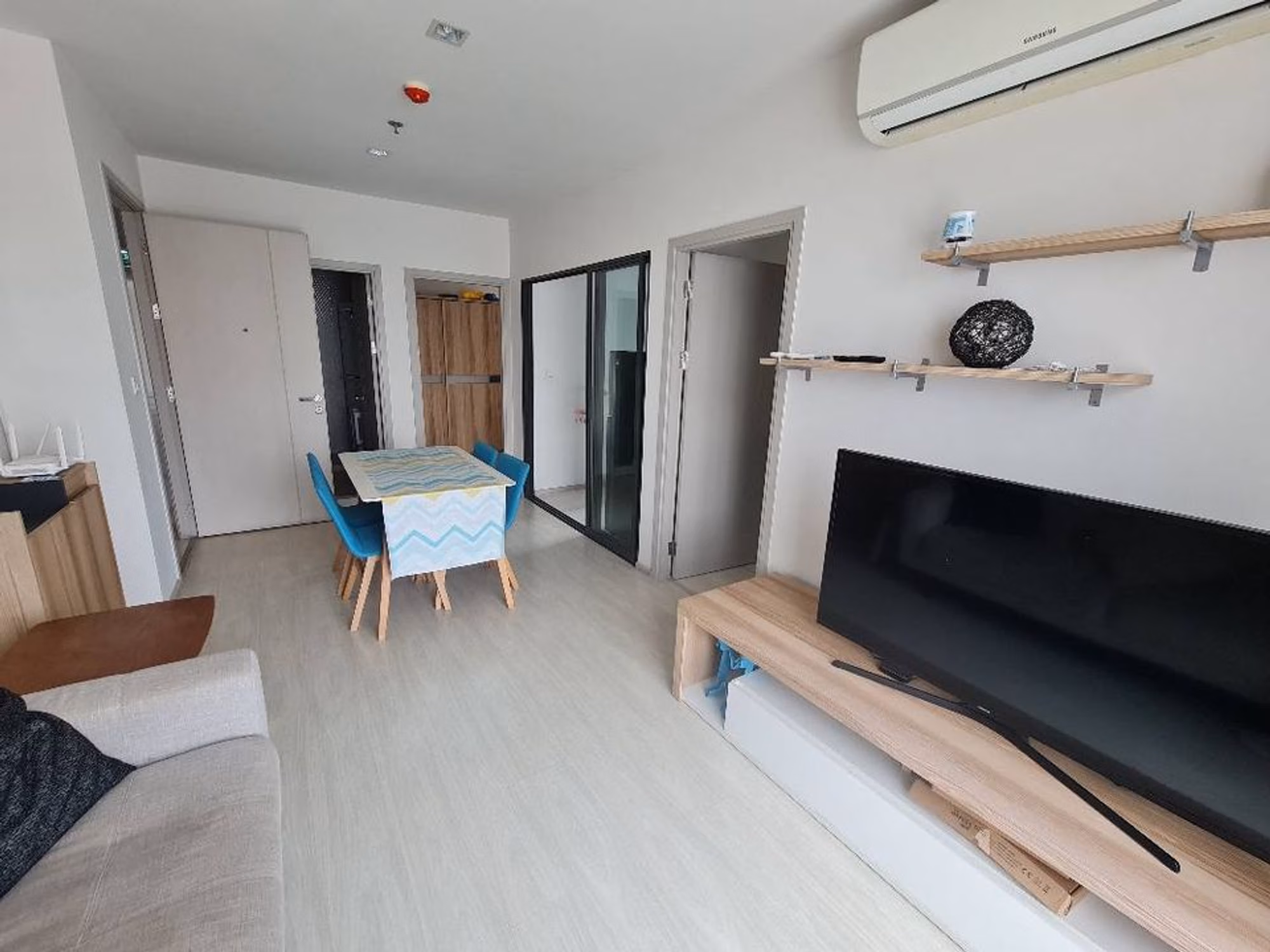 2 Bed Condo for Rent in Phra Khanong - Image 1