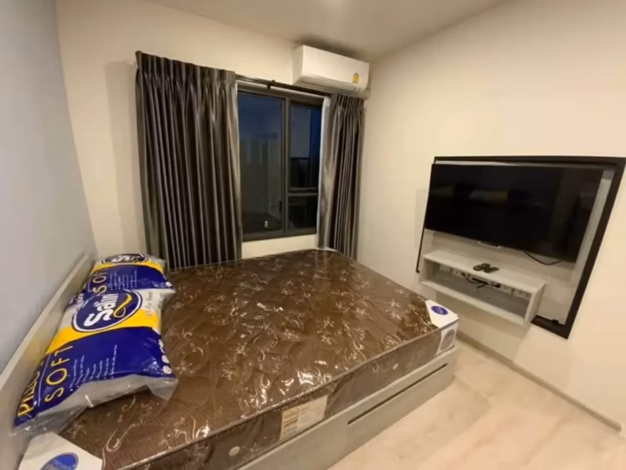 2 Bedroom Condo - Image 10