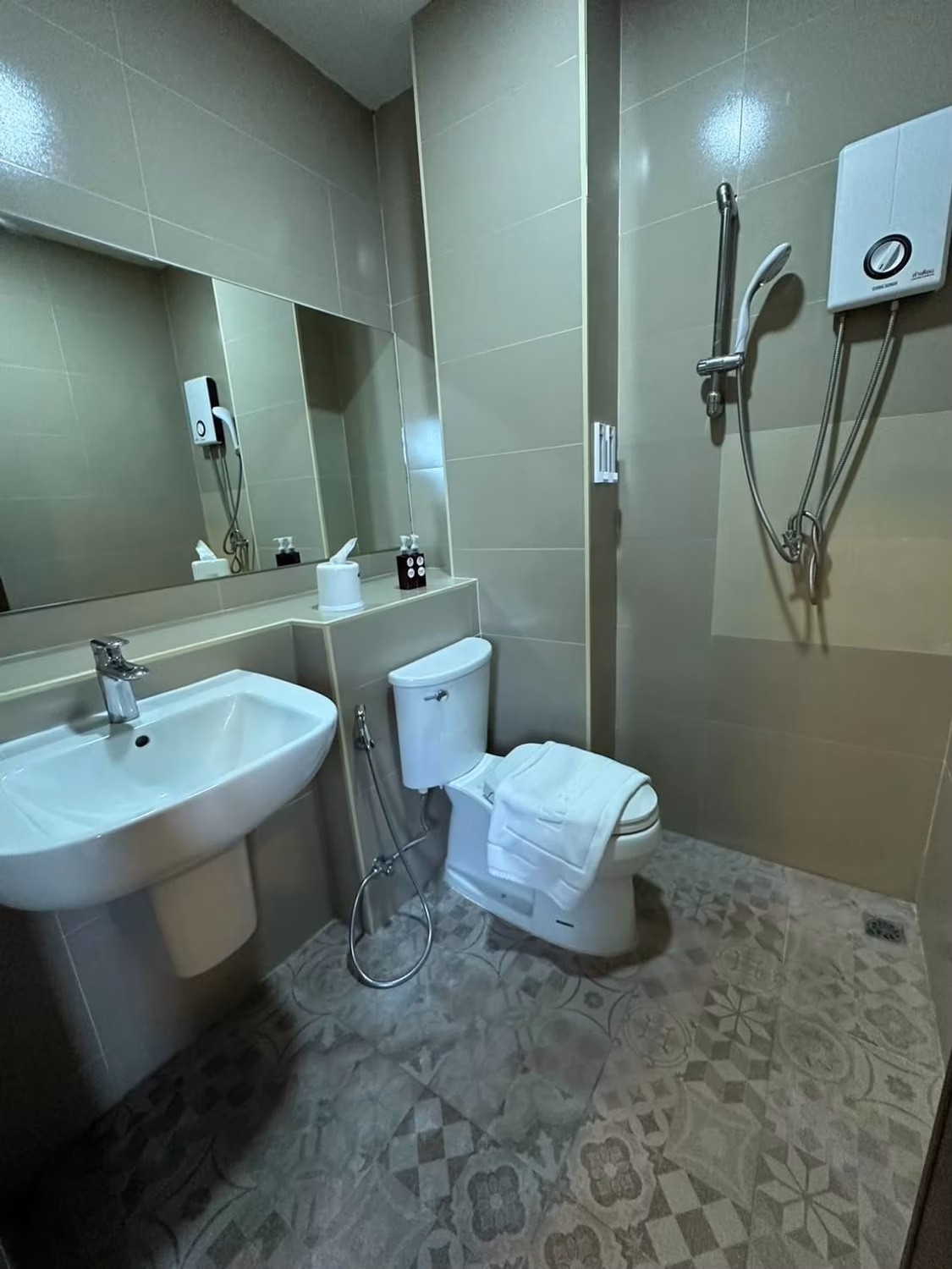 1 Bed Commercial for Sale in Hang Dong District - Image 12