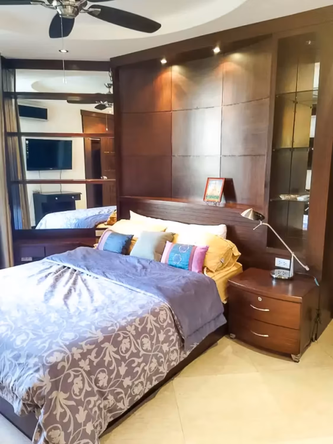 2 Bedroom Condo - Image 1