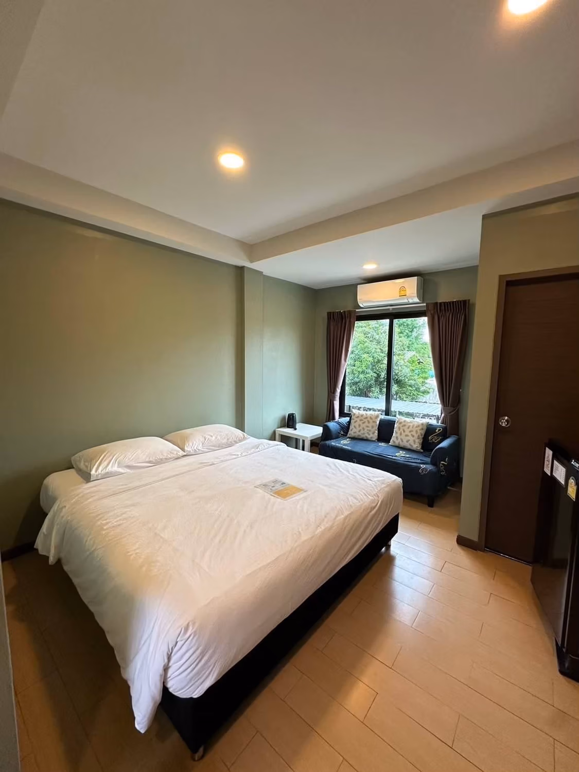 1 Bed Commercial for Sale in Hang Dong District - Image 3