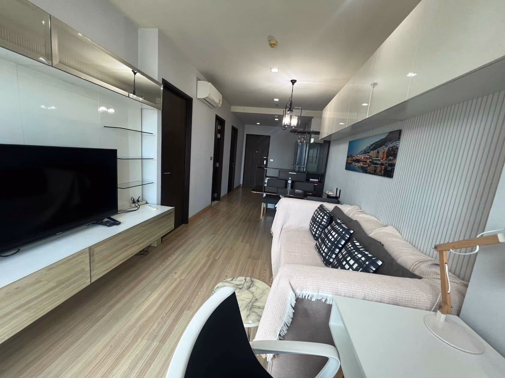 1 Bed Condo for Sale in Watthana - Image 1