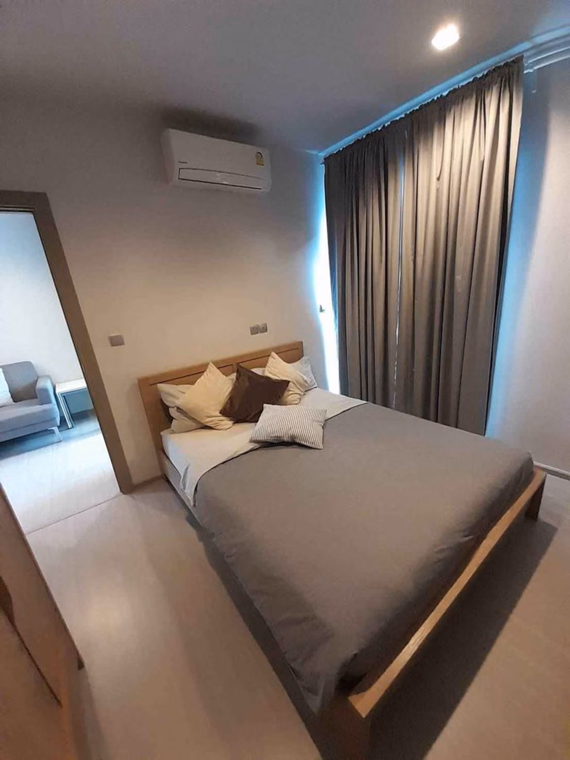 Condo for Rent at Life Asoke - Rama 9 - Image 4