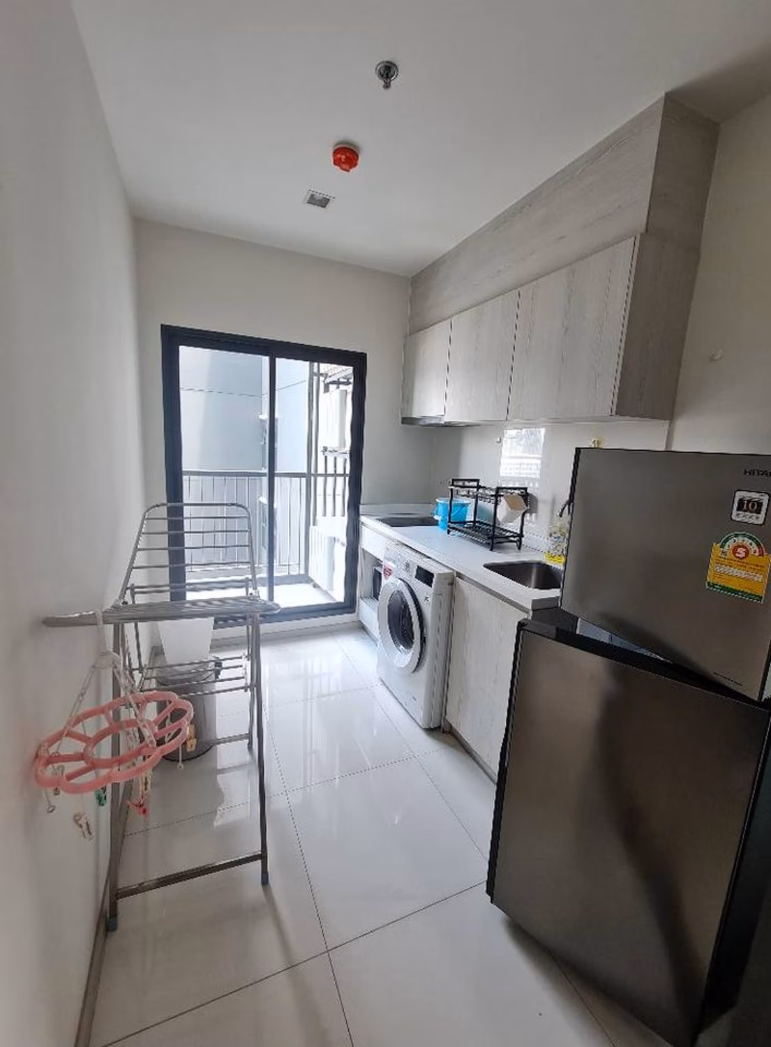 2 Bed Condo for Rent in Phra Khanong - Image 3